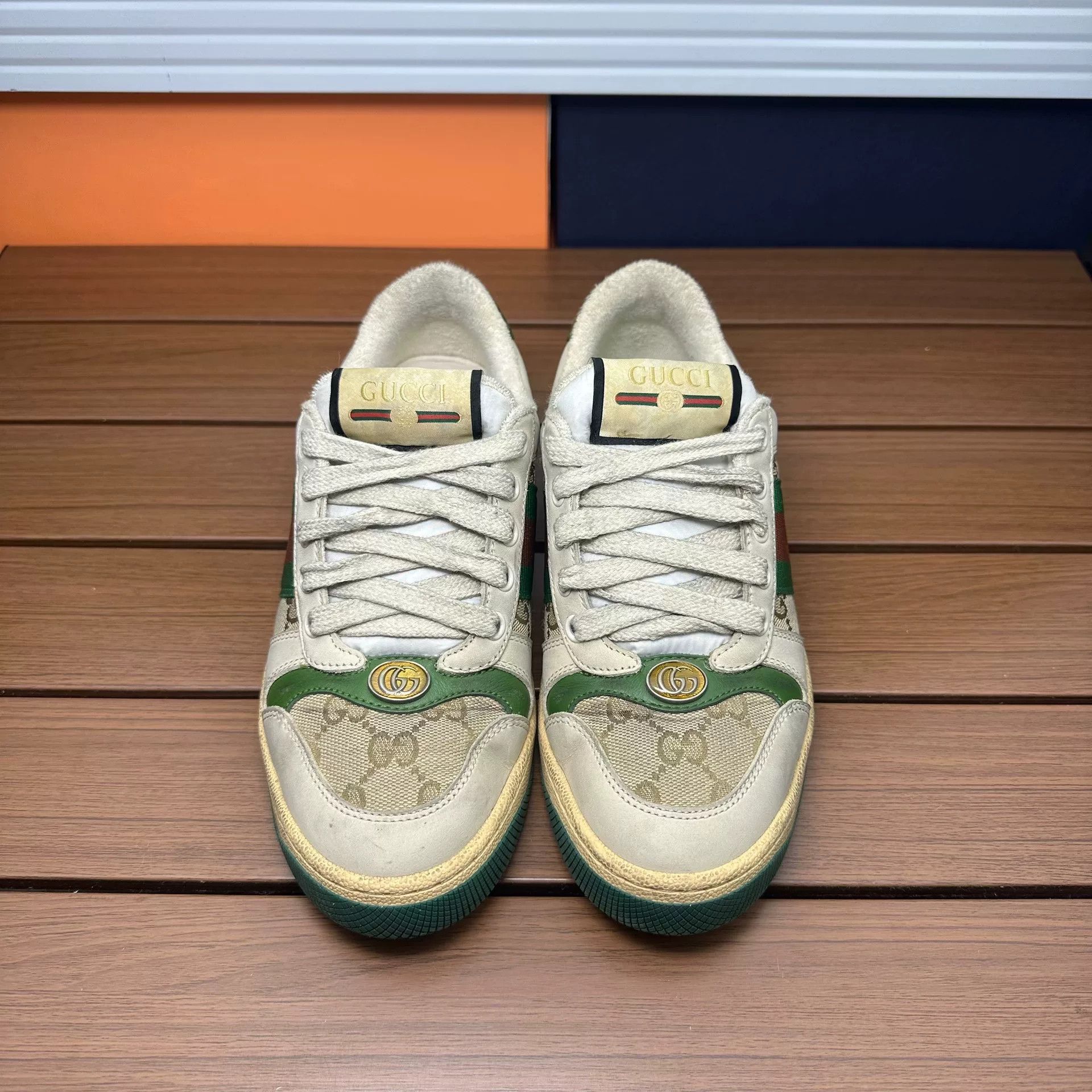 Gucci Gucci Distressed Green Lowtop Sneakers it_35-5 Women Size US 5.5 / IT 35.5 - 4 Thumbnail