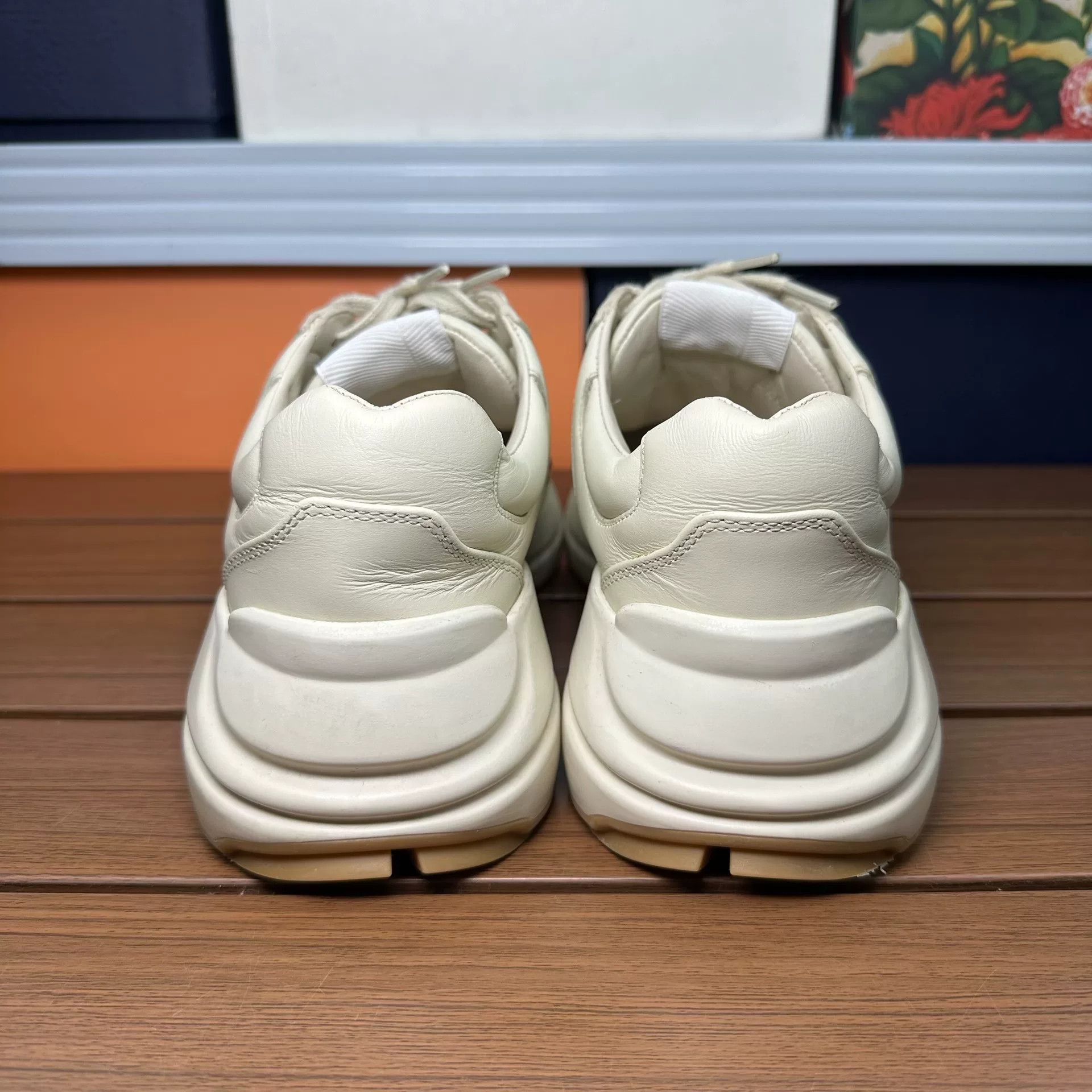 Gucci Gucci Printed Beige Lowtop Sneakers it_35 Women Size US 5 / IT 35 - 6 Thumbnail