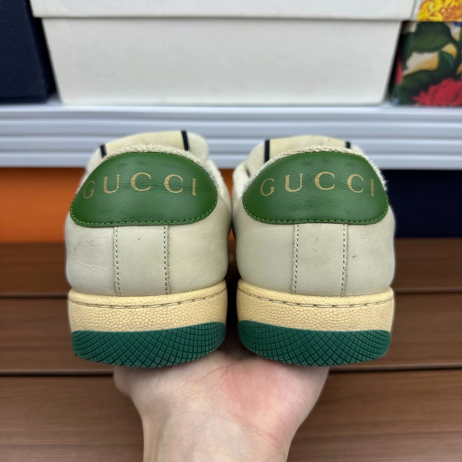 Gucci Gucci Distressed Lowtop Sneakers it_35-5 Women Size US 5.5 / IT 35.5 - 6 Thumbnail