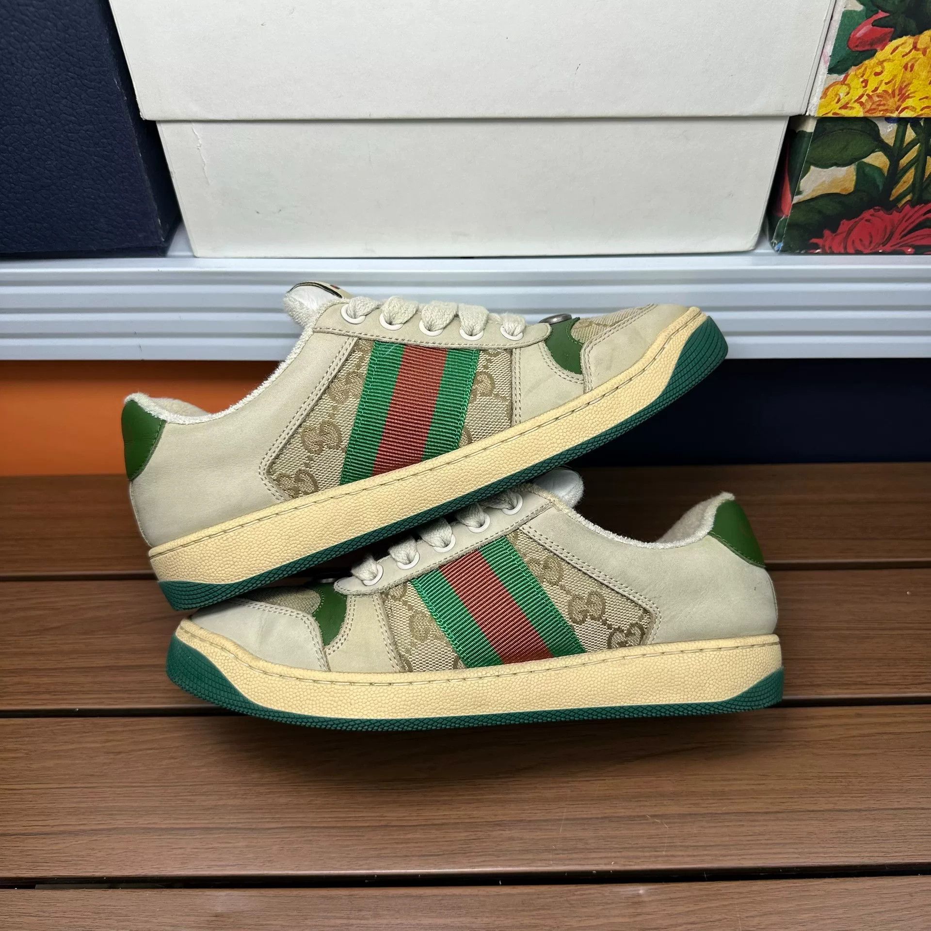 Gucci Gucci Distressed Lowtop Sneakers it_35-5 Women Size US 5.5 / IT 35.5 - 2 Thumbnail