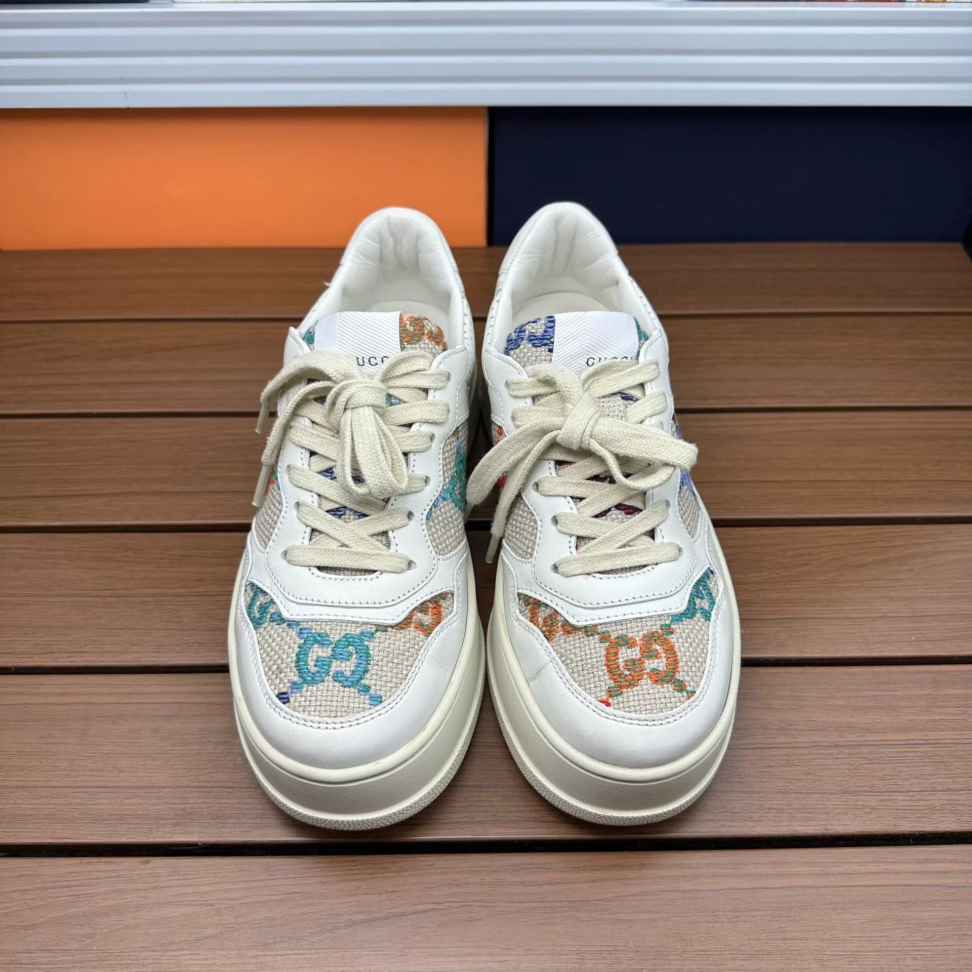 Gucci Gucci Embroidered White Lowtop Sneakers it_36-5 Women Size US 6.5 / IT 36.5 - 4 Thumbnail