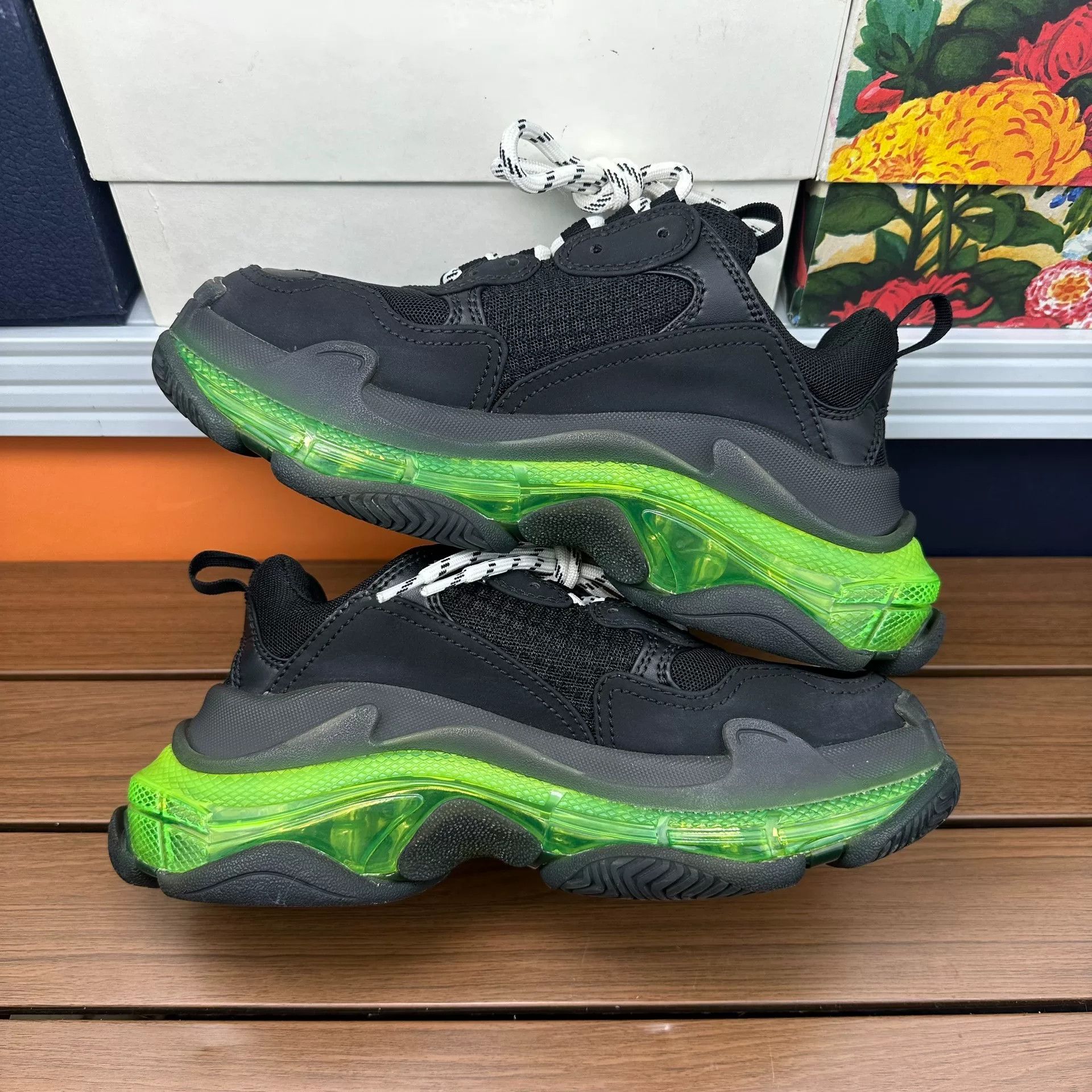 Balenciaga Balenciaga Green Lowtop Sneakers it_36 Women Size US 6 / IT 36 - 3 Thumbnail