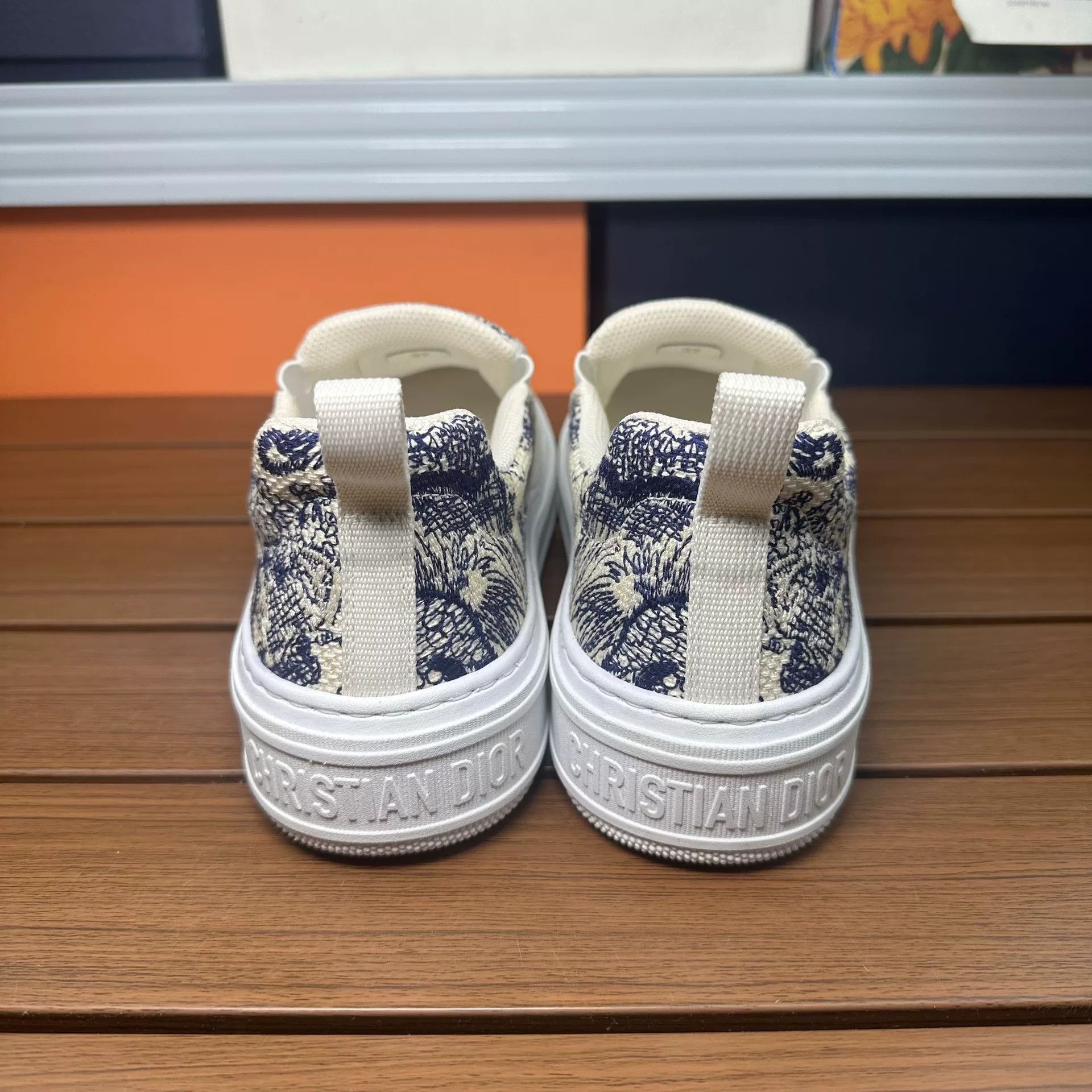 Dior Dior Blue Lowtop Sneakers it_37 Women Size US 7 / IT 37 - 6 Thumbnail