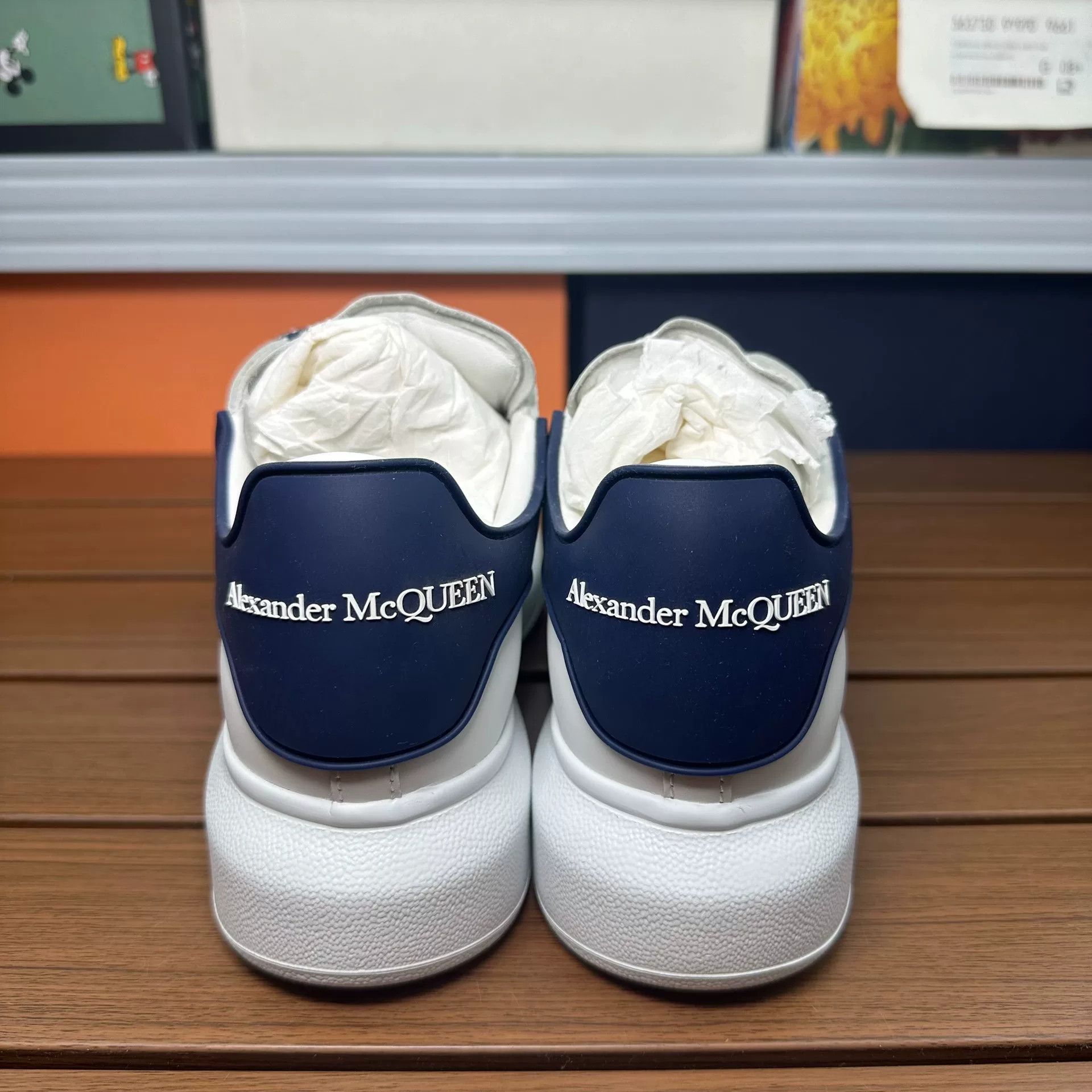 Alexander McQueen Alexander McQueen Blue Lowtop Sneakers it_35 Women Size US 5 / IT 35 - 6 Thumbnail