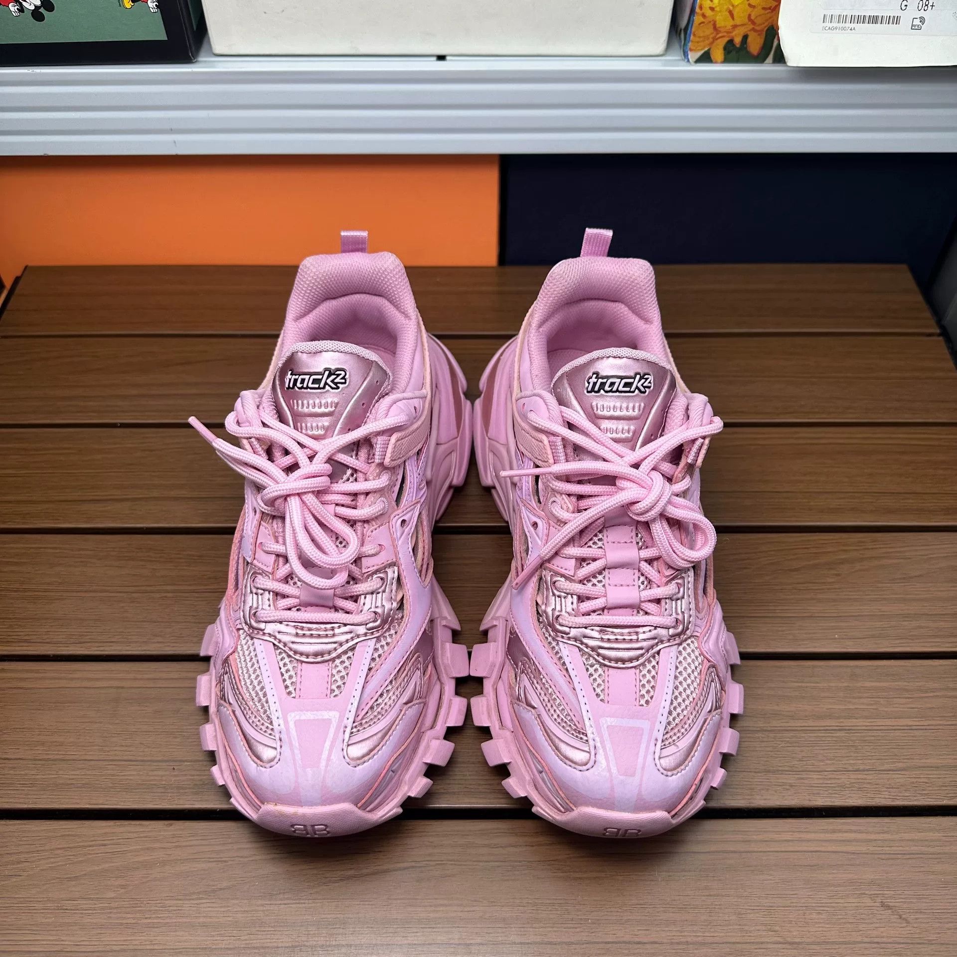 Balenciaga Balenciaga Pink Lowtop Sneakers it_37 Women Size US 7 / IT 37 - 4 Thumbnail