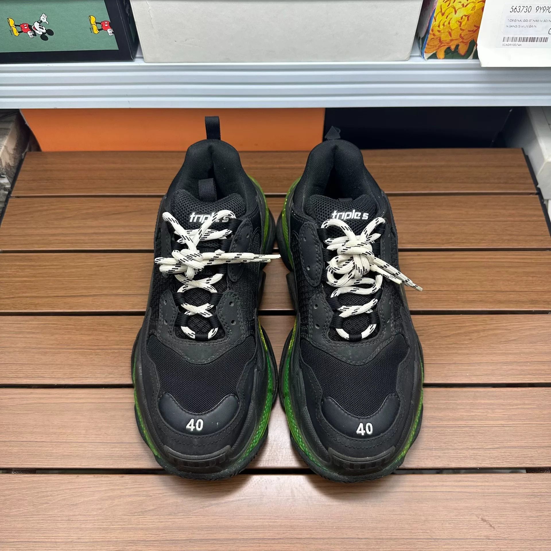 Balenciaga Balenciaga Green Lowtop Sneakers 7 Men Size US 7 / EU 40 - 4 Thumbnail