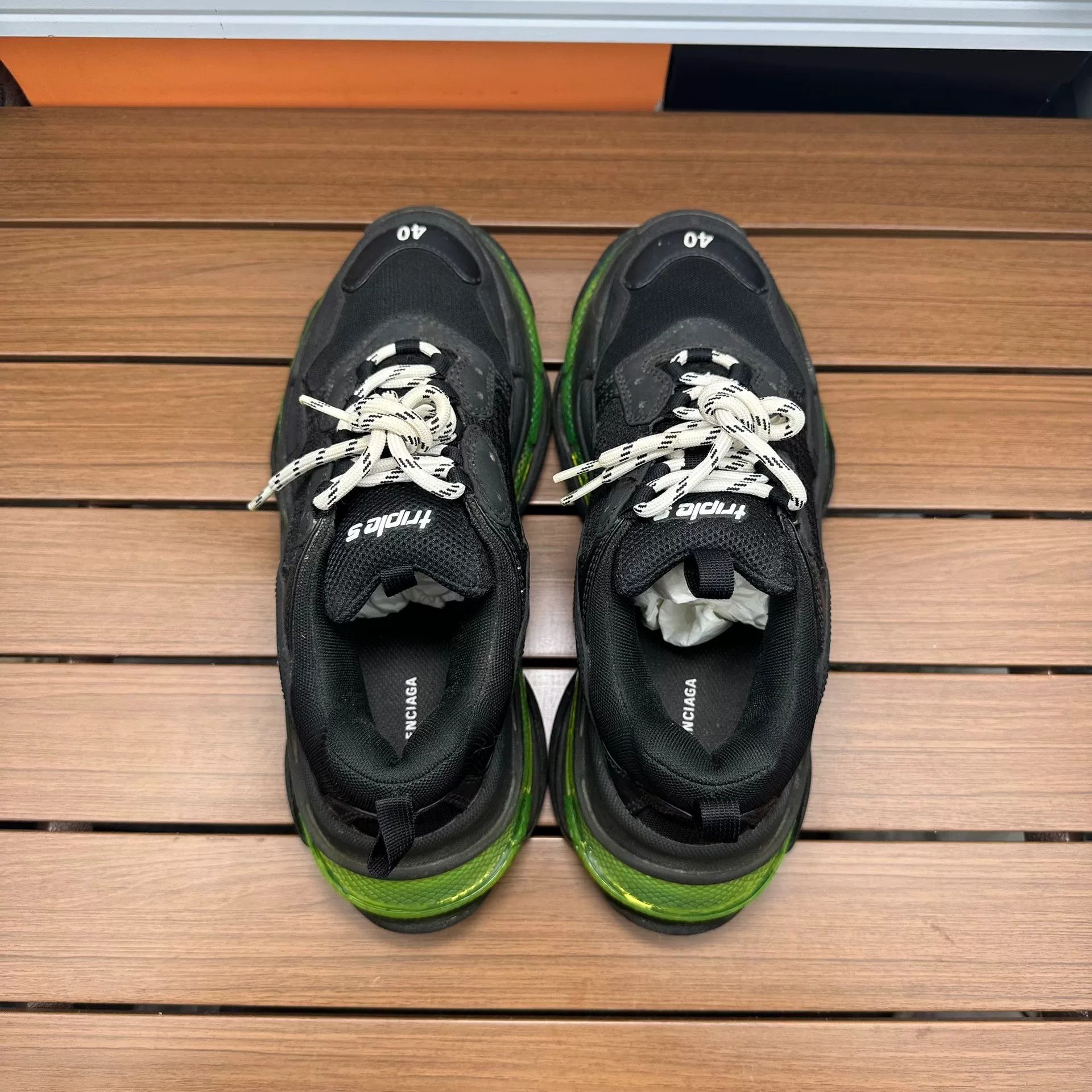 Balenciaga Balenciaga Green Lowtop Sneakers 7 Men Size US 7 / EU 40 - 5 Thumbnail