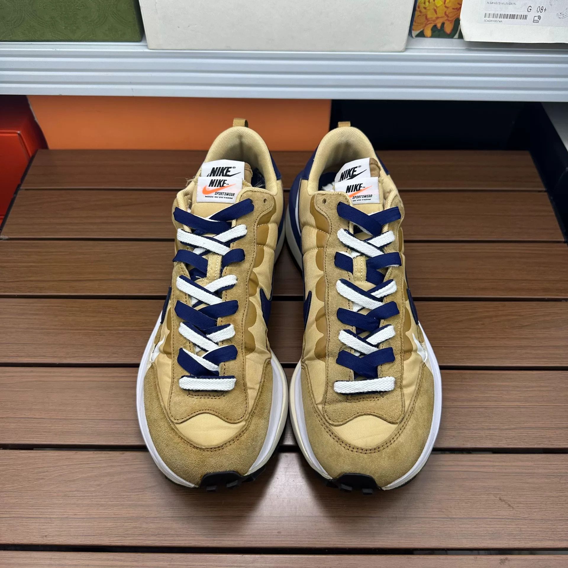 Sacai Sacai Collab Beige Lowtop Sneakers 12 Men Size US 12 / EU 45 - 4 Thumbnail