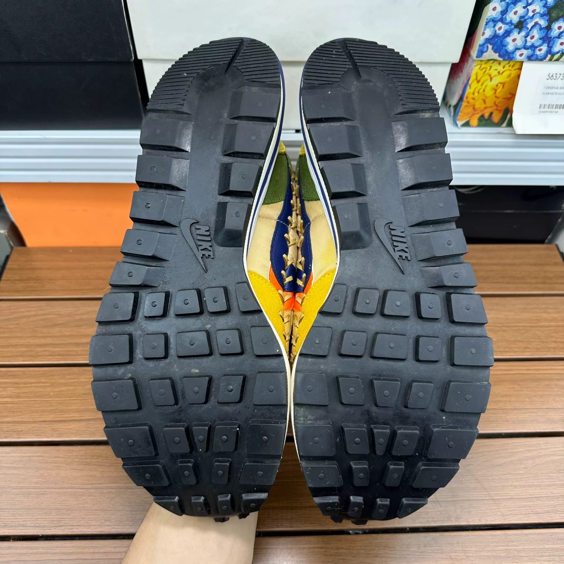 Sacai Sacai Collab Yellow Hitop Sneakers 11 Men Size US 11 / EU 44 - 6 Thumbnail