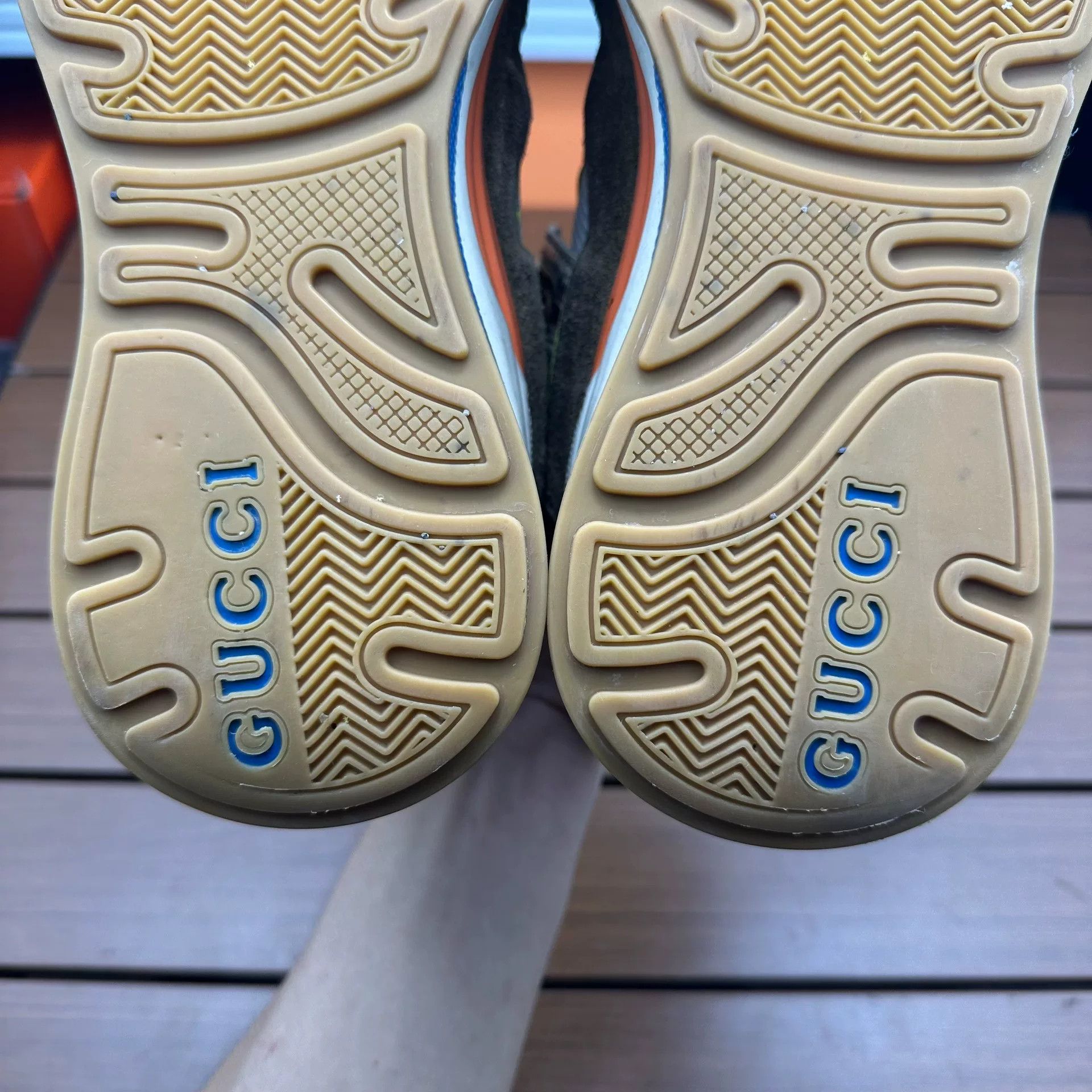 Gucci Gucci Gray Lowtop Sneakers it_37-5 Women Size US 7.5 / IT 37.5 - 8 Thumbnail