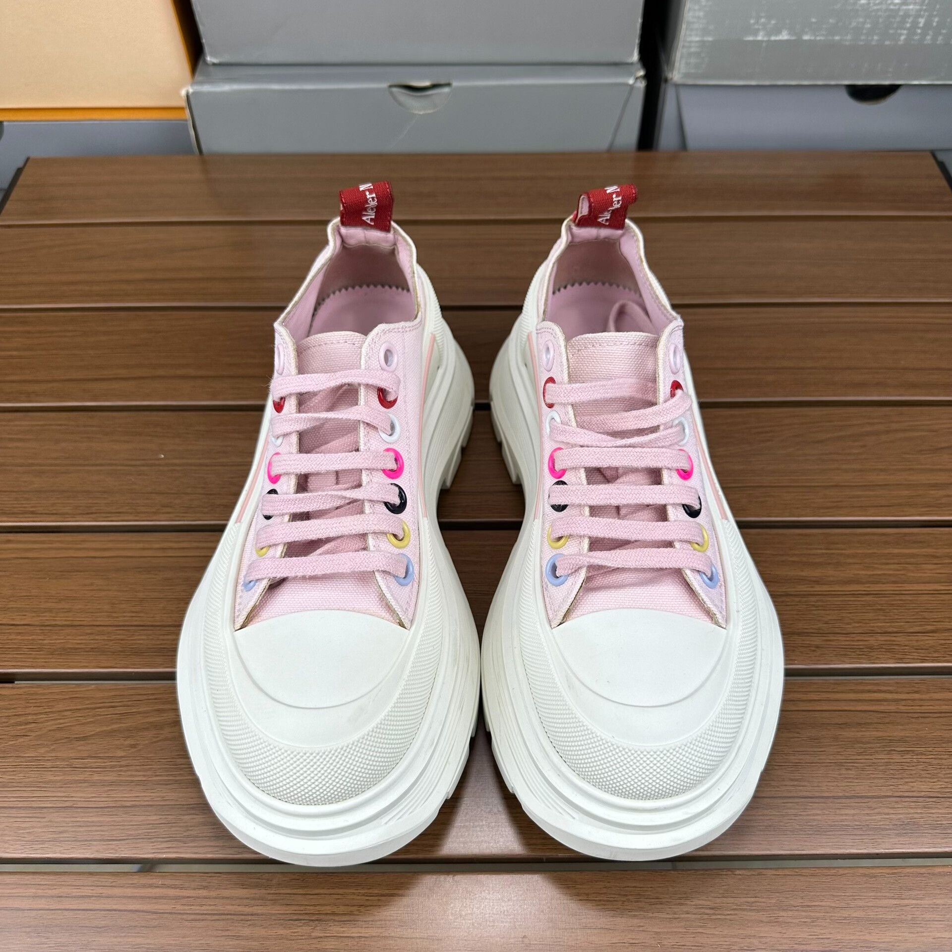 Alexander McQueen Alexander McQueen Pink Lowtop Sneakers it_36 Women Size US 6 / IT 36 - 4 Thumbnail