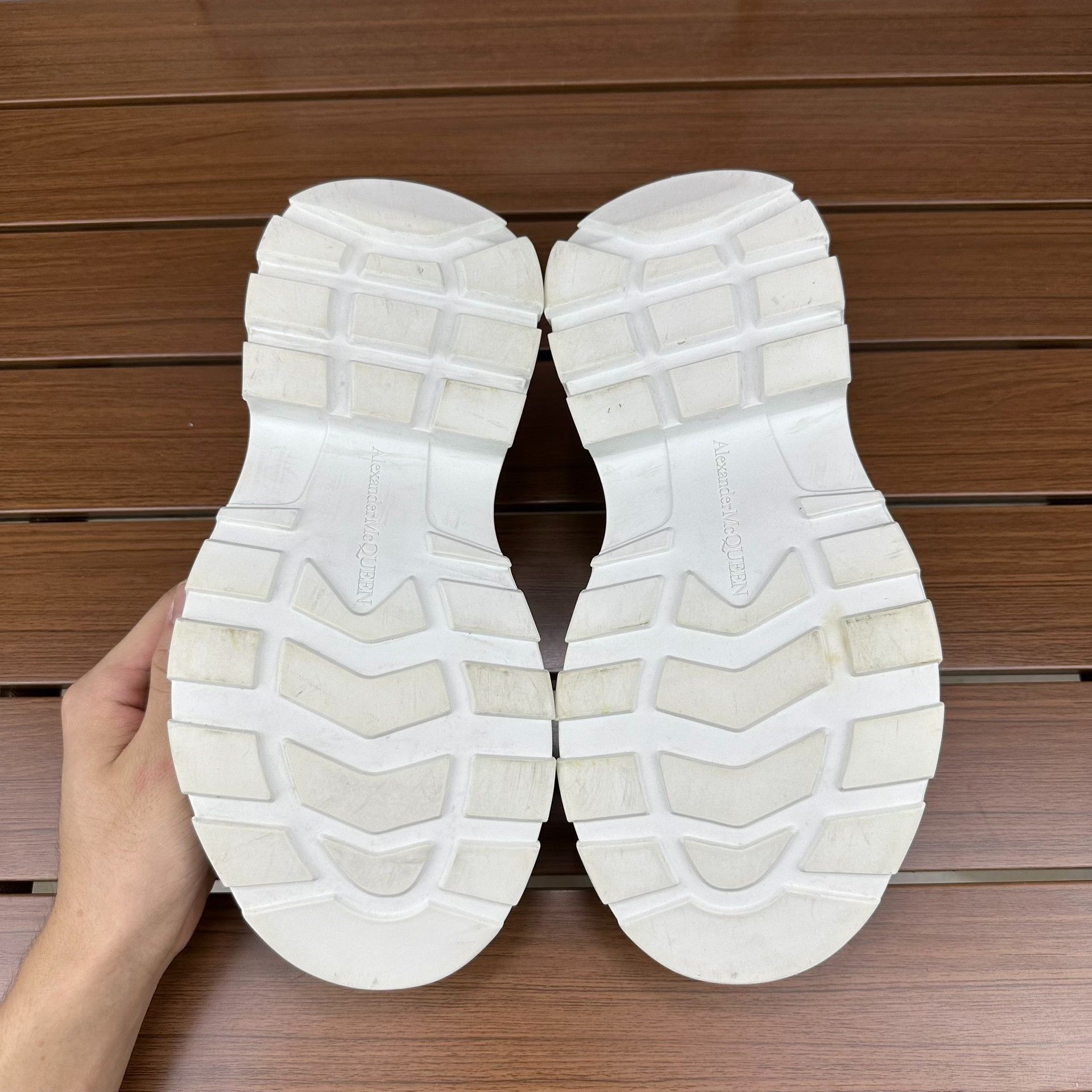 Alexander McQueen Alexander McQueen Pink Lowtop Sneakers it_36 Women Size US 6 / IT 36 - 6 Thumbnail