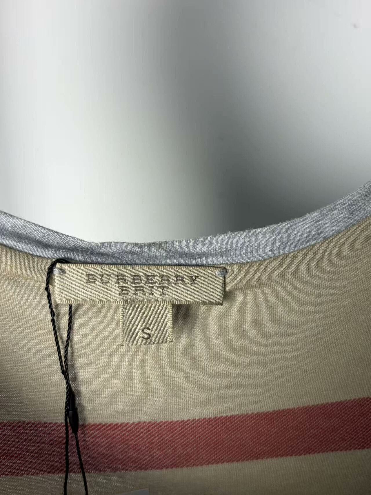 Burberry Burberry Plaid White Tank Top l Men Size US L / EU 52-54 / 3 - 4 Thumbnail