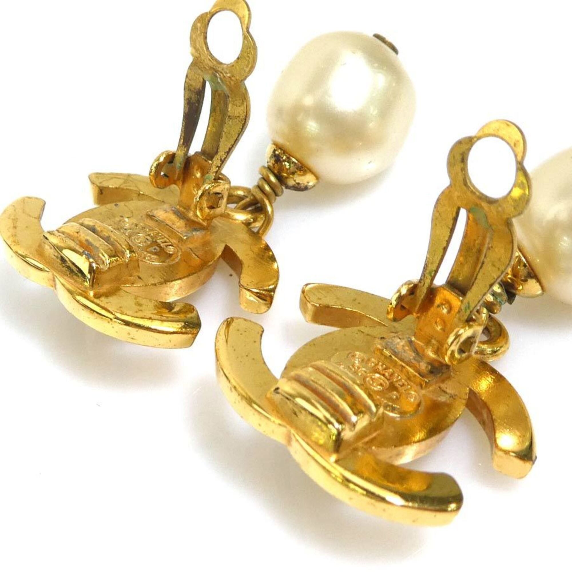 Chanel Chanel earrings, Coco Mark design, metal, faux pearl, gold, off-white, women's, e61752i Size ONE SIZE - 9 Thumbnail