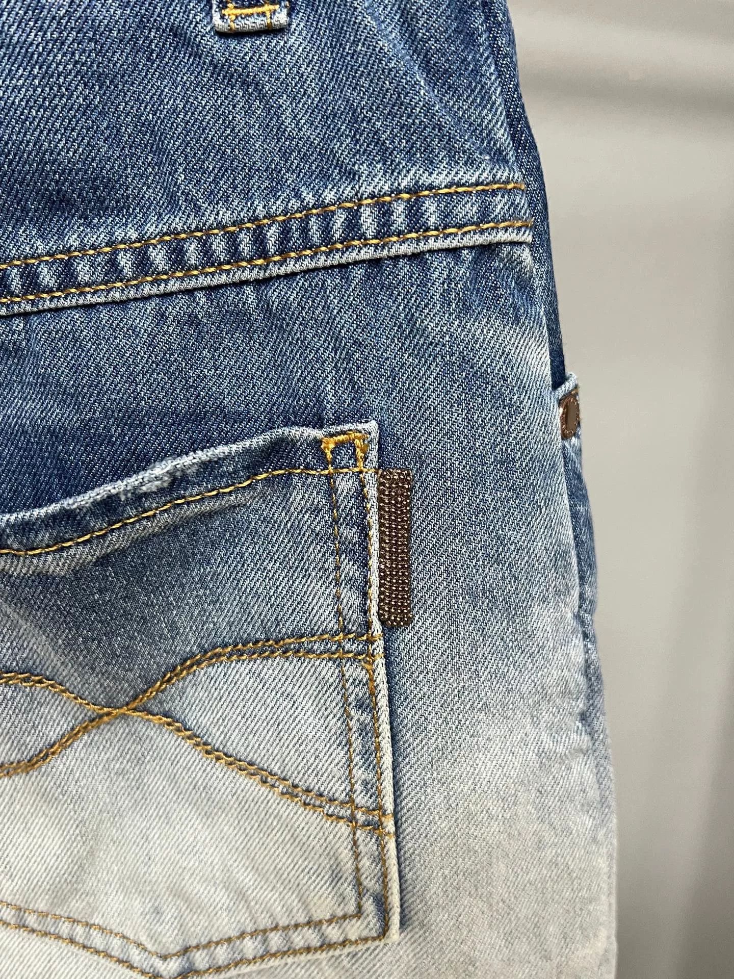 Brunello Cucinelli Brunello Cucinelli Gradient Jeans Size 38" / US 16 / IT 52 - 4 Thumbnail
