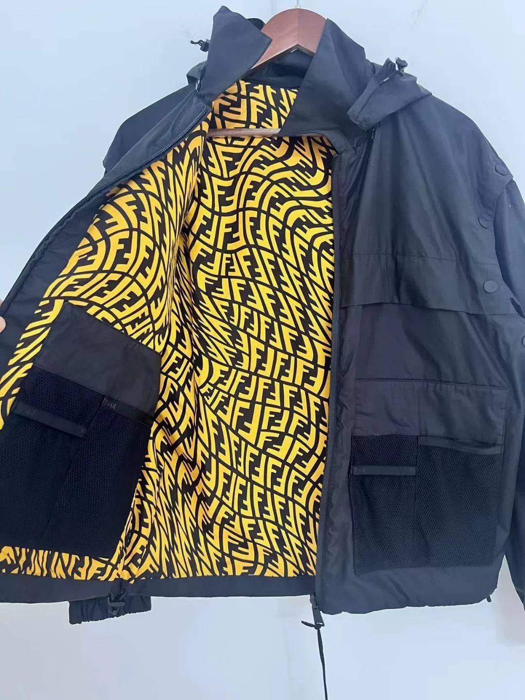 Fendi Fendi Black Full Logo Hooded Jacket Size US S / EU 44-46 / 1 - 3 Thumbnail