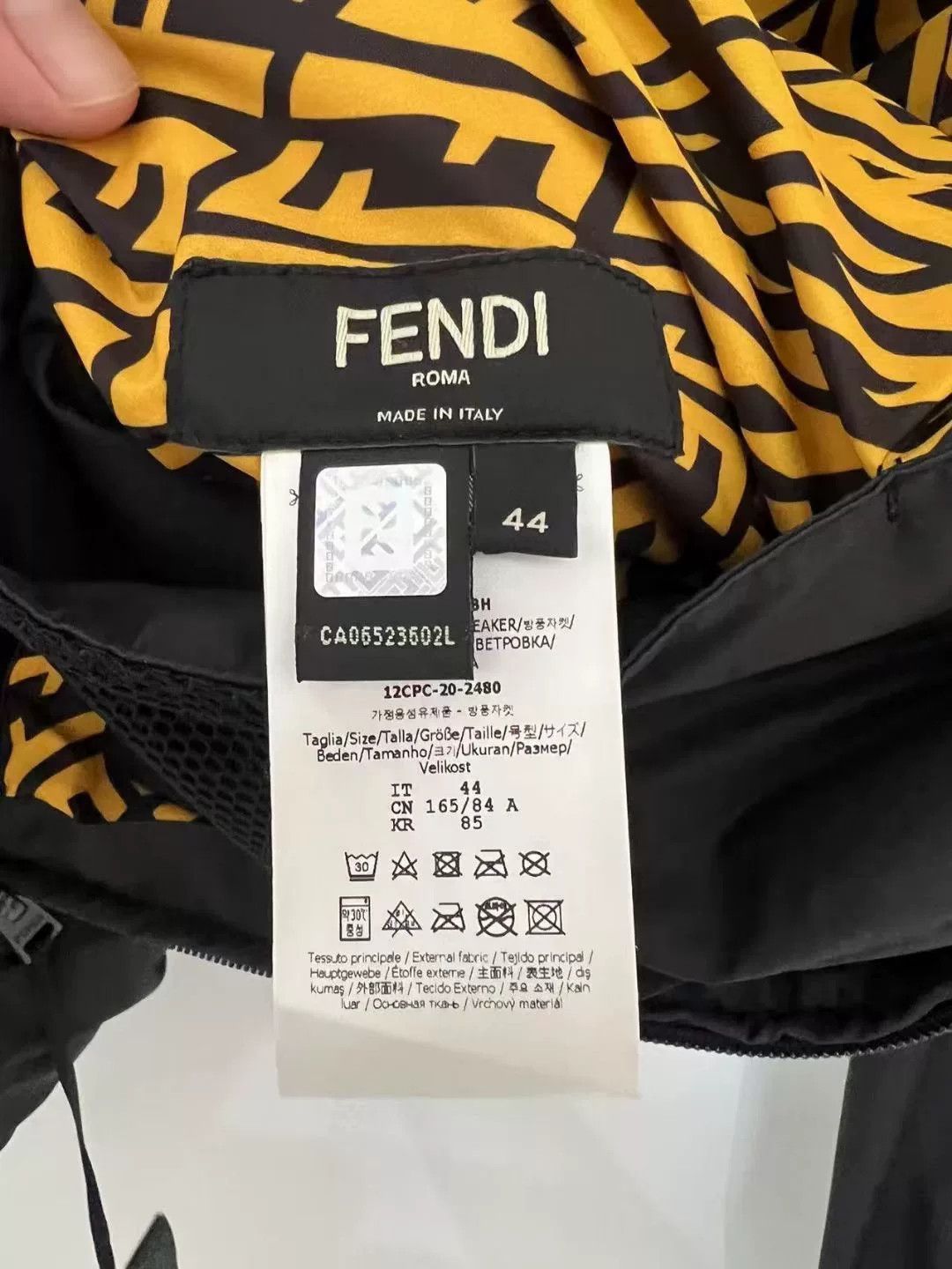 Fendi Fendi Black Full Logo Hooded Jacket Size US S / EU 44-46 / 1 - 5 Thumbnail