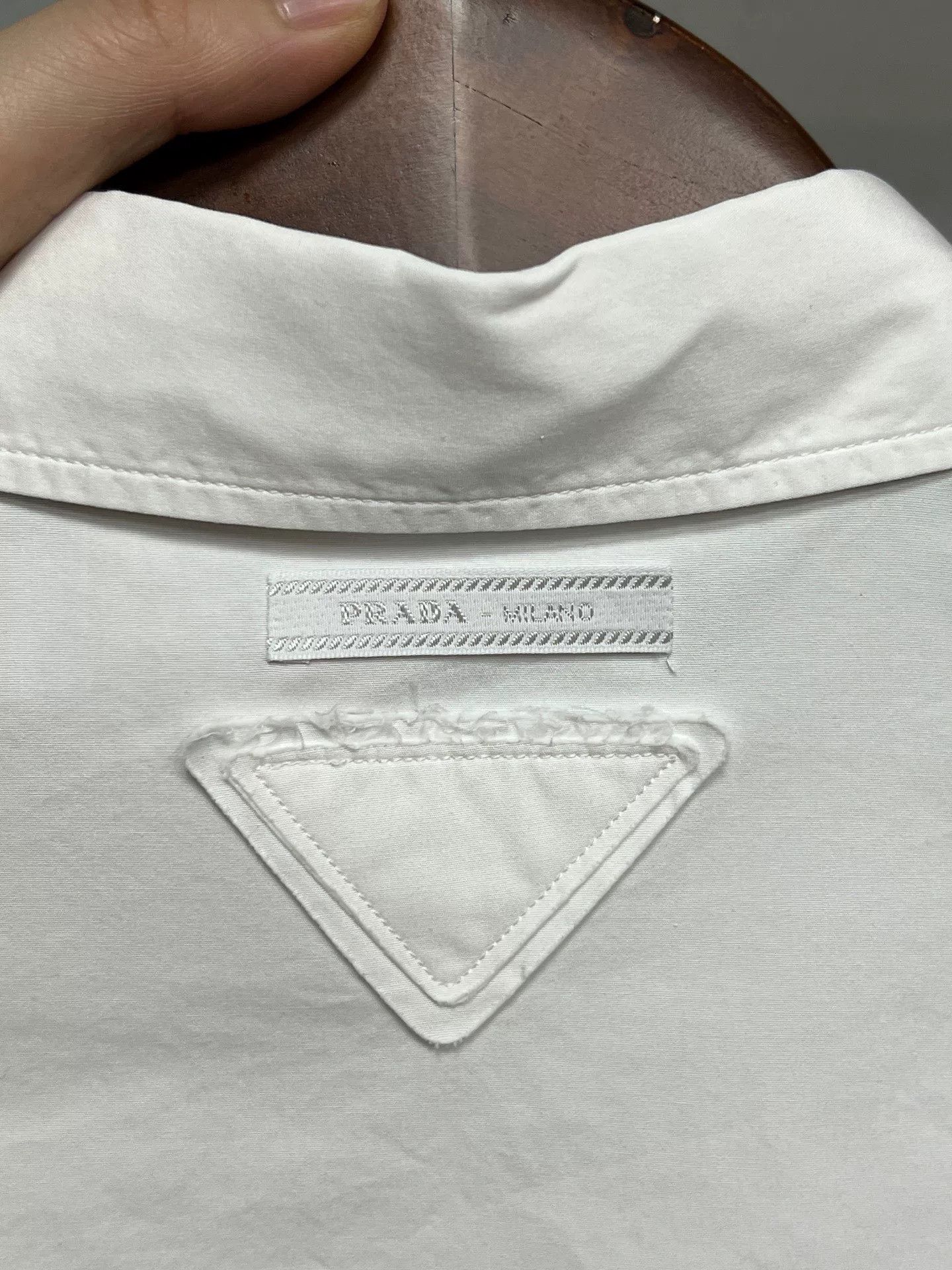 Prada Prada Cotton Triangle Logo Shirt Size S / US 4 / IT 40 - 3 Thumbnail