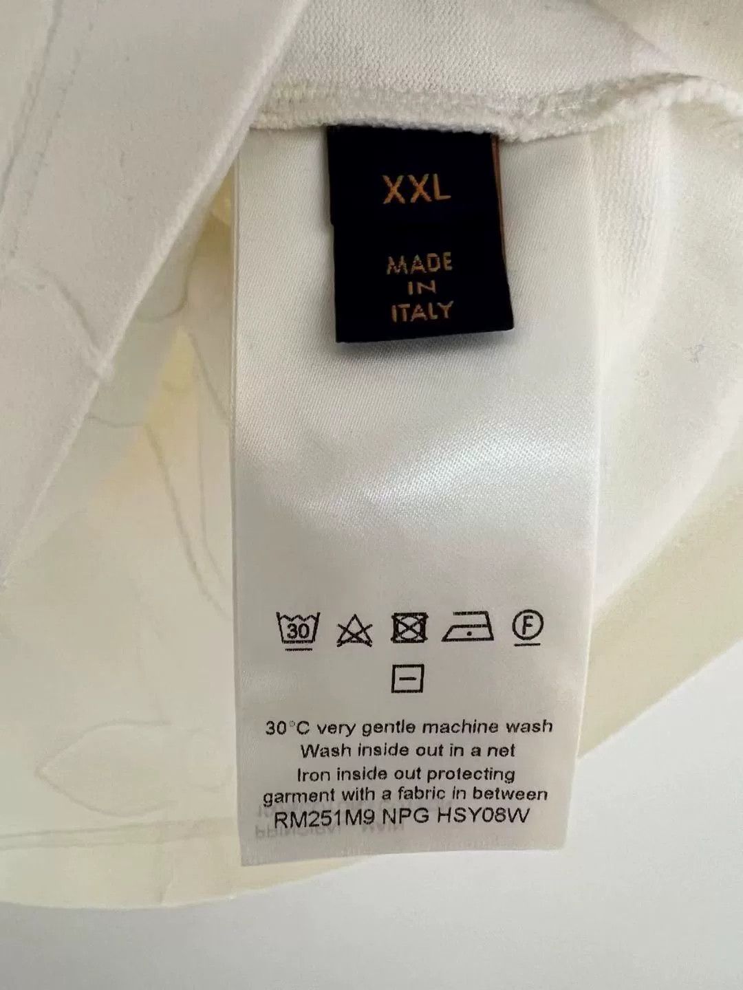Louis Vuitton Louis Vuitton Off-White Embroidered Logo Tee Size US XXL / EU 58 / 5 - 5 Thumbnail