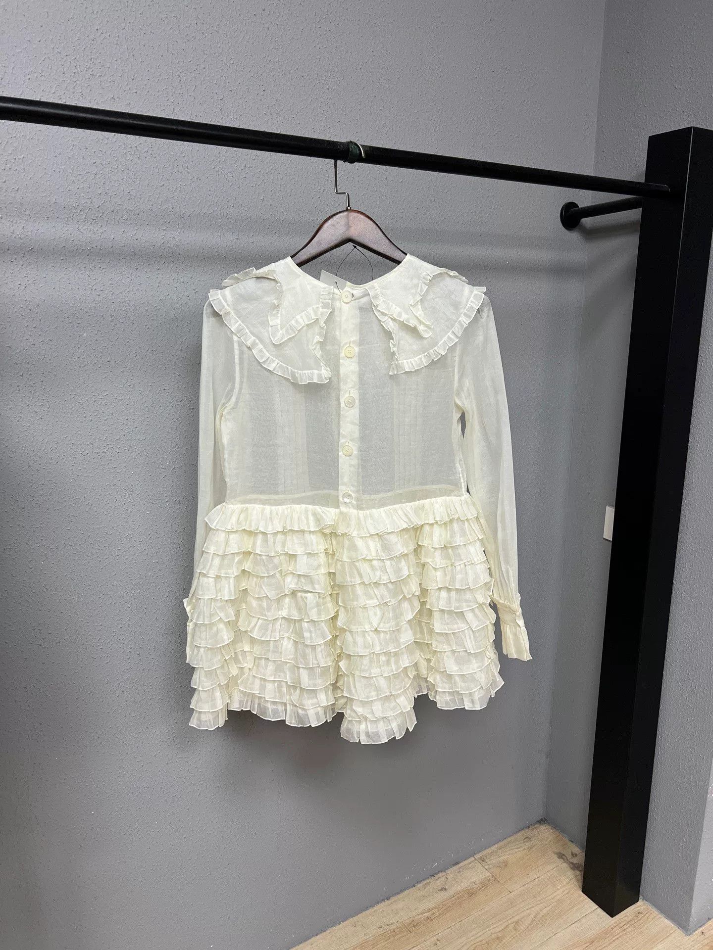 Miu Miu Miumiu White Lace Tiered Skirt Size S / US 4 / IT 40 - 2 Thumbnail