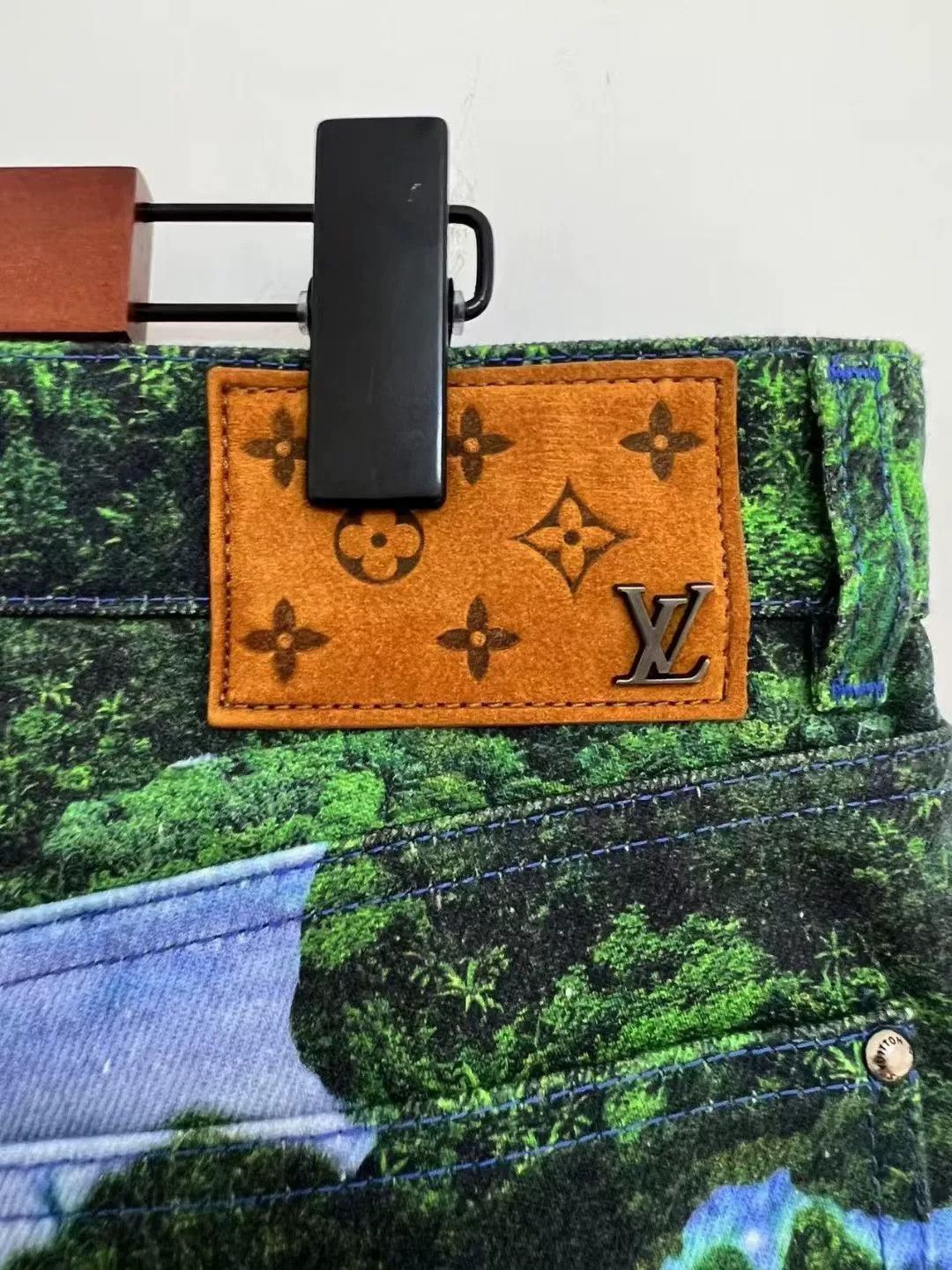 Louis Vuitton Louis Vuitton Runway Landscape Print Jeans Size US 30 / EU 46 - 3 Thumbnail