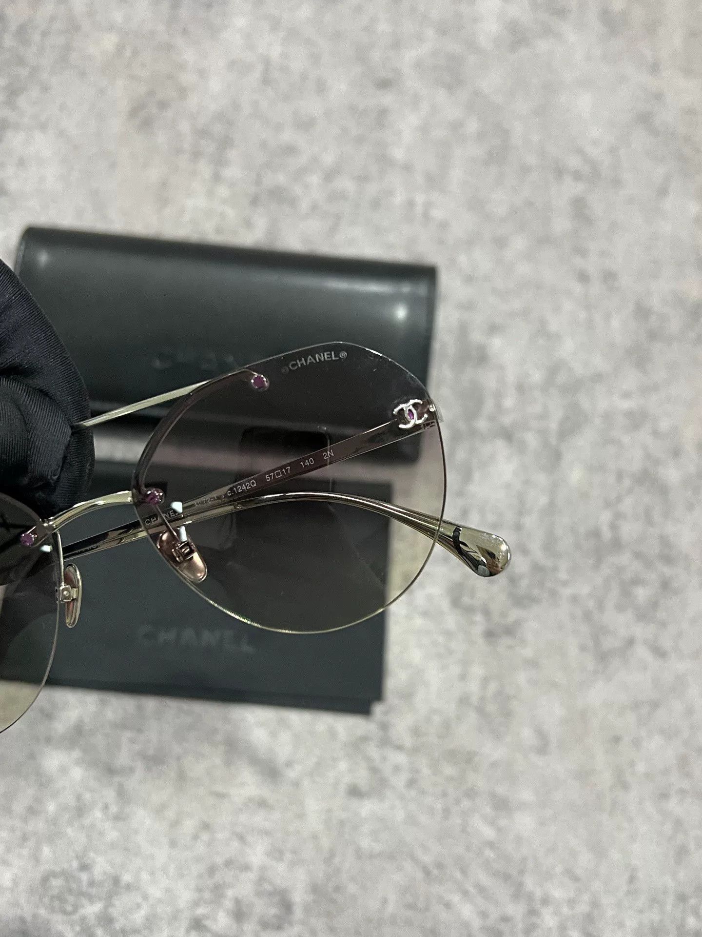 Chanel Chanel Gradient Sunglasses Size ONE SIZE - 2 Thumbnail