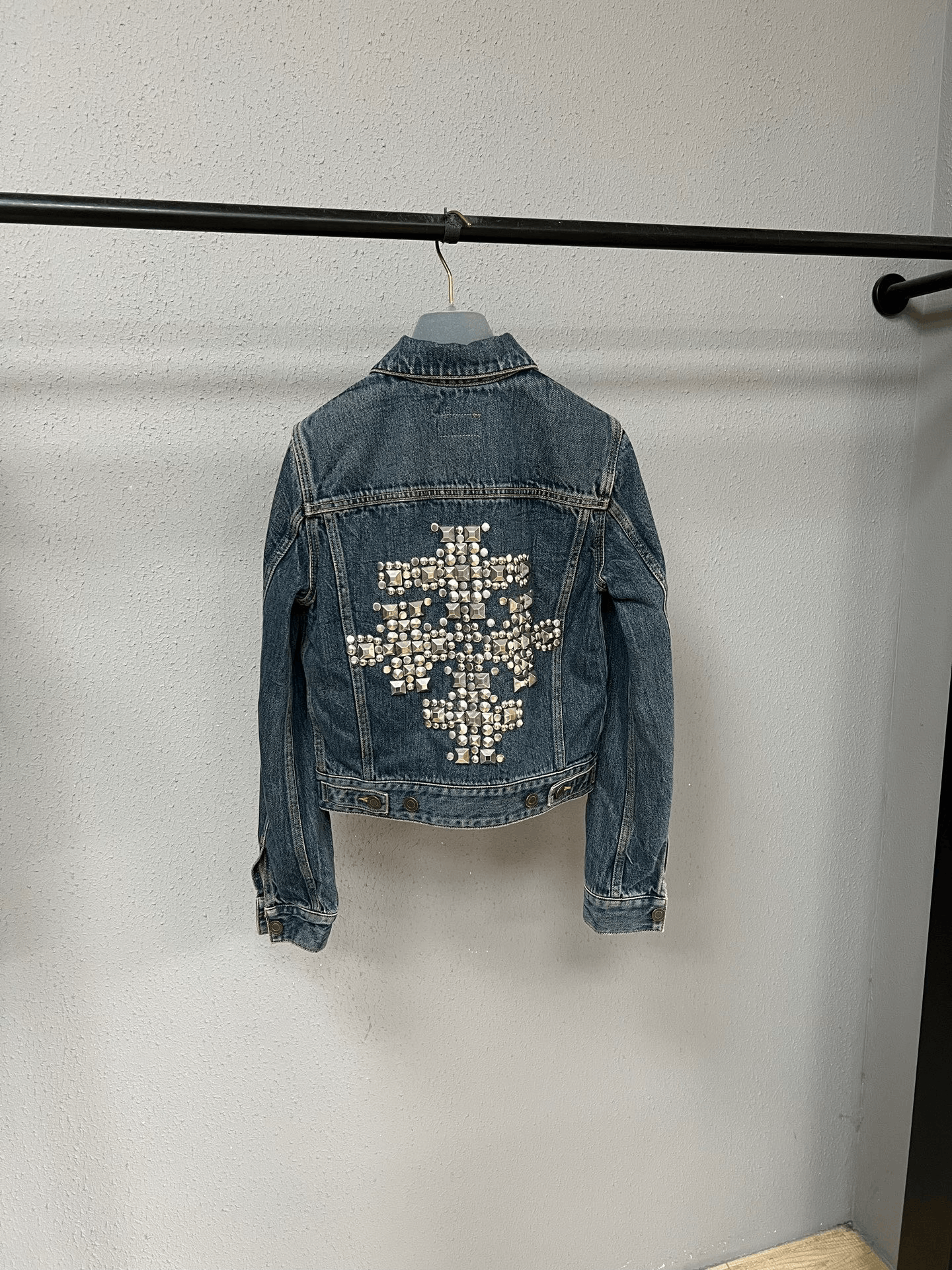Saint Laurent Paris SLP Rivet Denim Jacket Size XS / US 0-2 / IT 36-38 - 2 Thumbnail