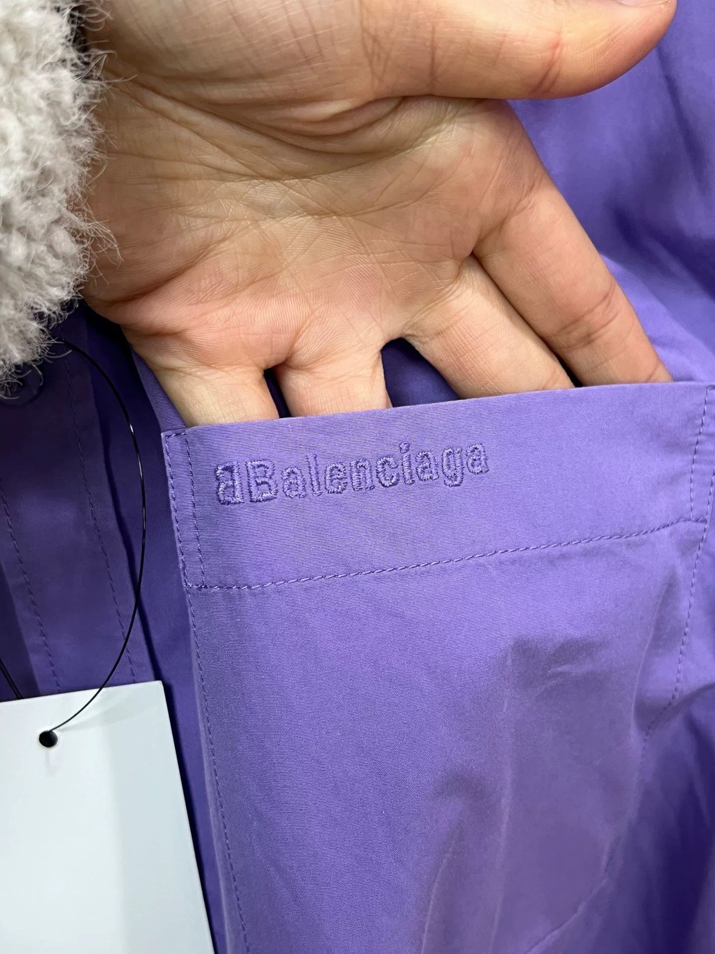 Balenciaga Balenciaga Slogan Shirt Size XS / US 0-2 / IT 36-38 - 3 Thumbnail