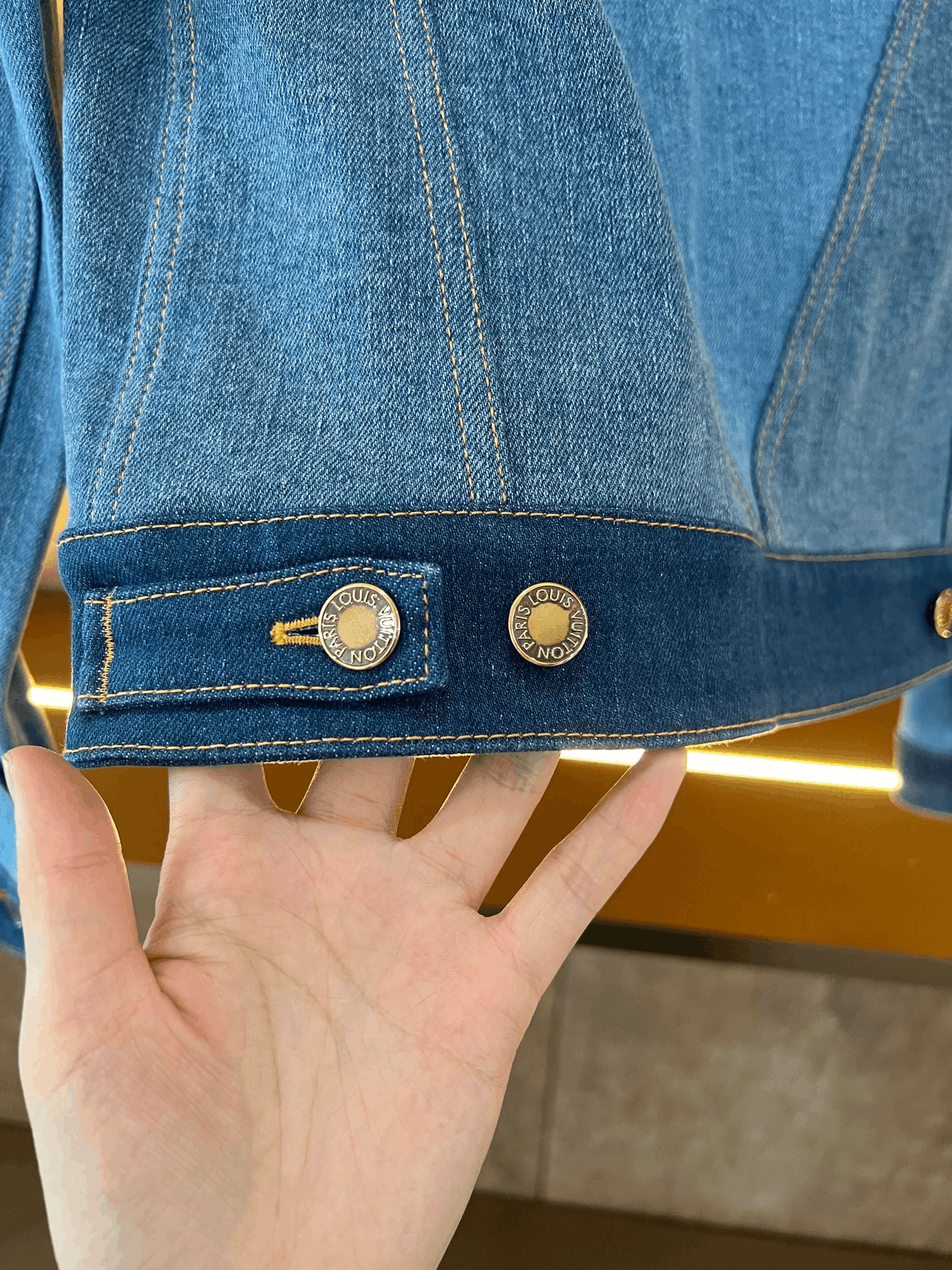 Louis Vuitton LV Color-Block Denim Jacket Size XS / US 0-2 / IT 36-38 - 4 Thumbnail
