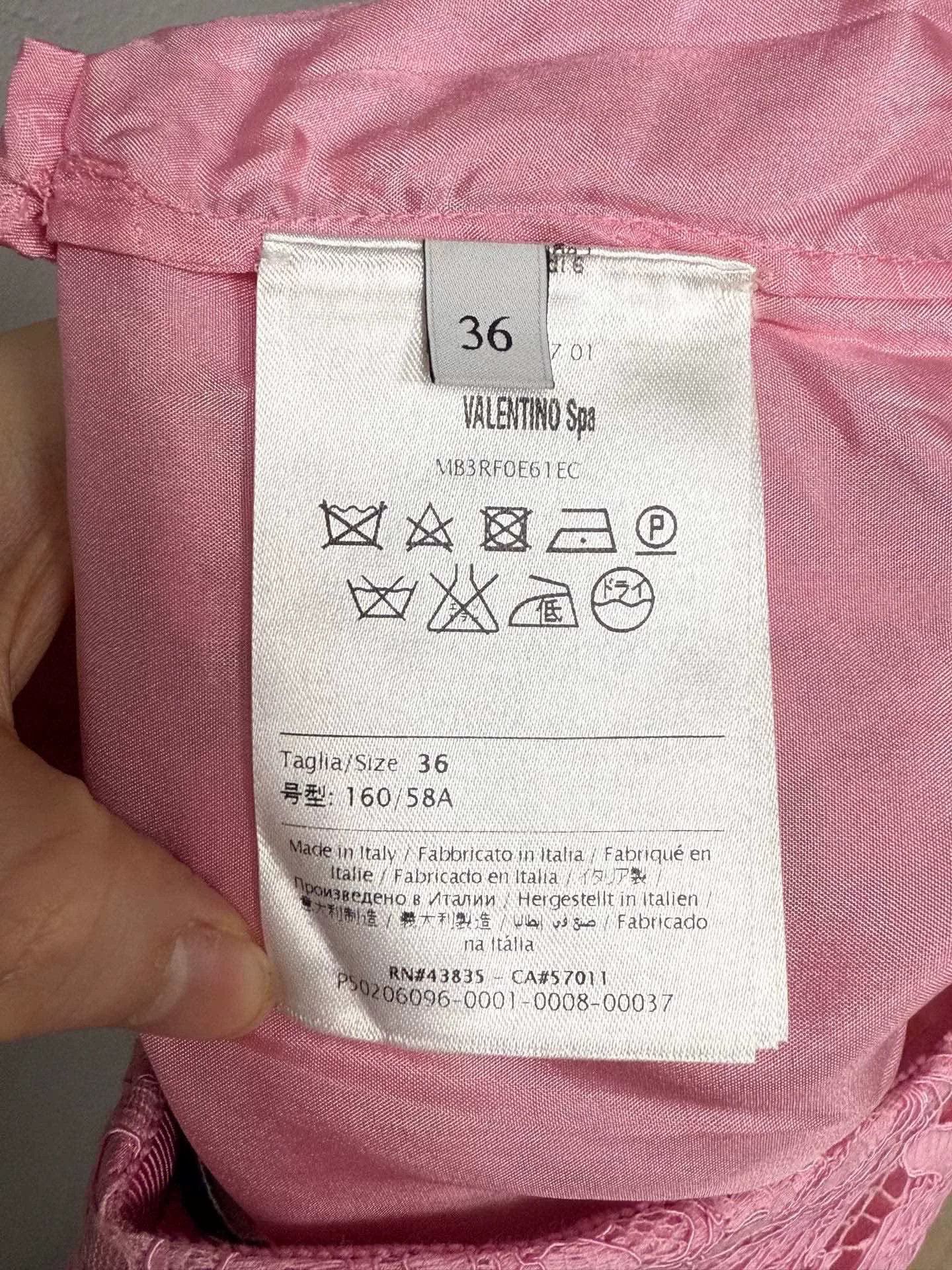 Valentino Valentino Pink Lace Shorts Size 36" / US 14 / IT 50 - 3 Thumbnail