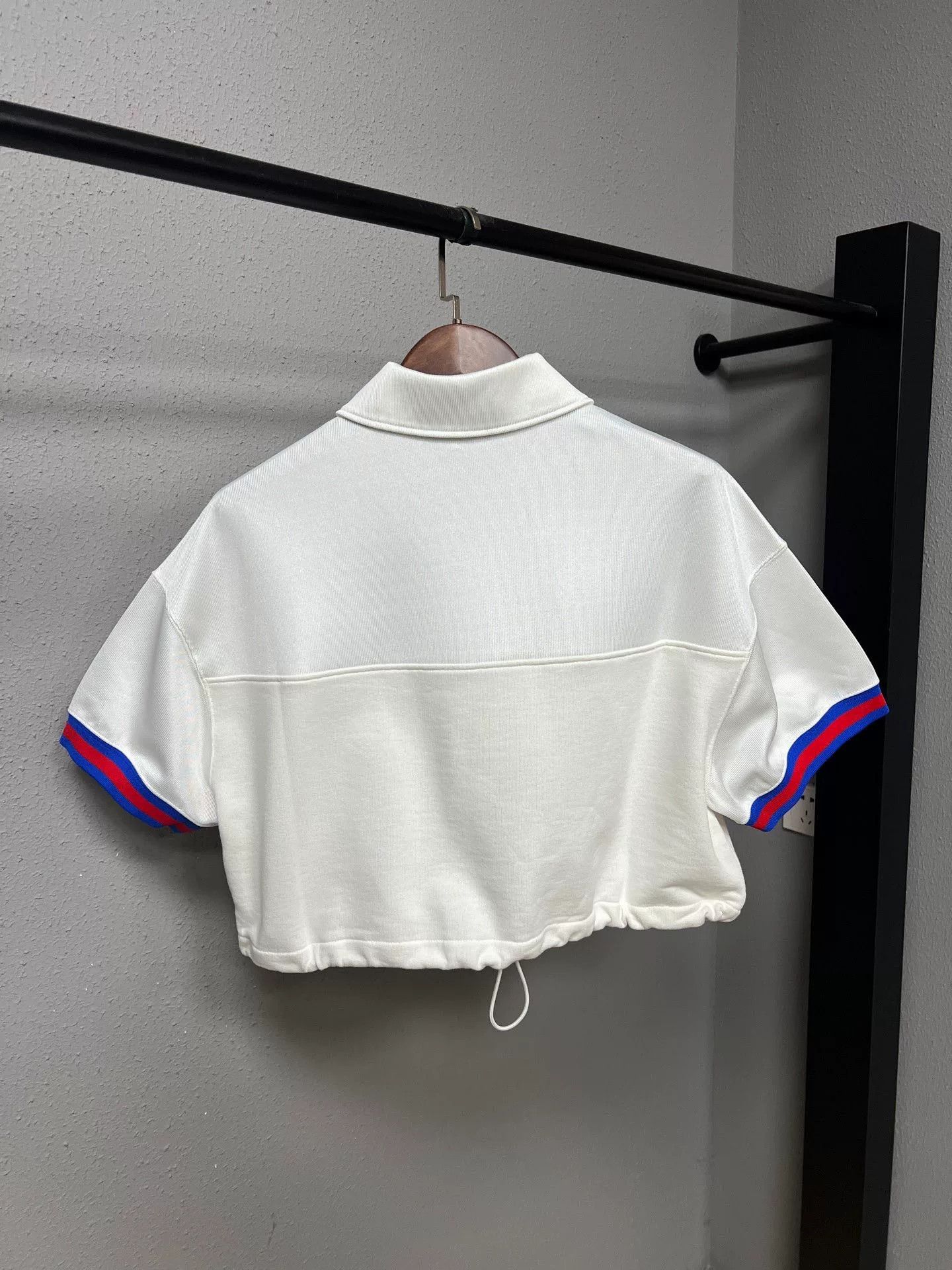Gucci Gucci Collared Short-Sleeve Sweatshirt Size M / US 6-8 / IT 42-44 - 2 Thumbnail