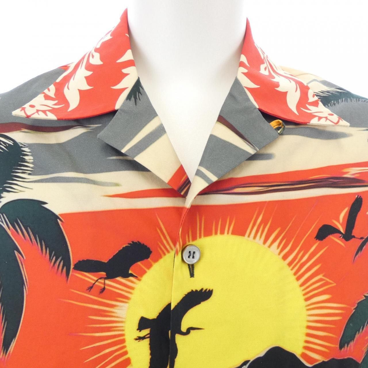 Louis Vuitton Louis Vuitton Louis Vuitton Print Cotton Short Sleeve Shirt Textile Tops HRS12WKIS DUTY FREE for USA Size ONE SIZE - 5 Thumbnail