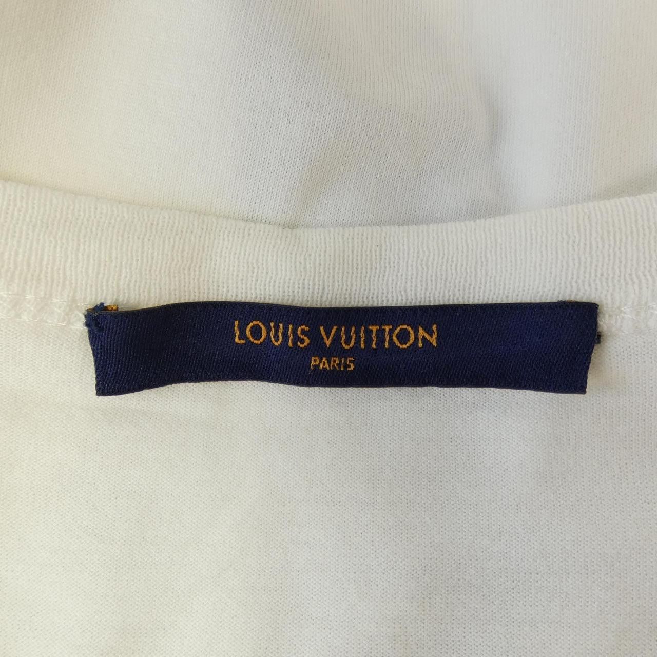 Louis Vuitton Louis Vuitton Louis Vuitton PEACE AND LOVE T Shirt Textile T-Shirts HFY79WFMB DUTY FREE for USA Size ONE SIZE - 4 Thumbnail