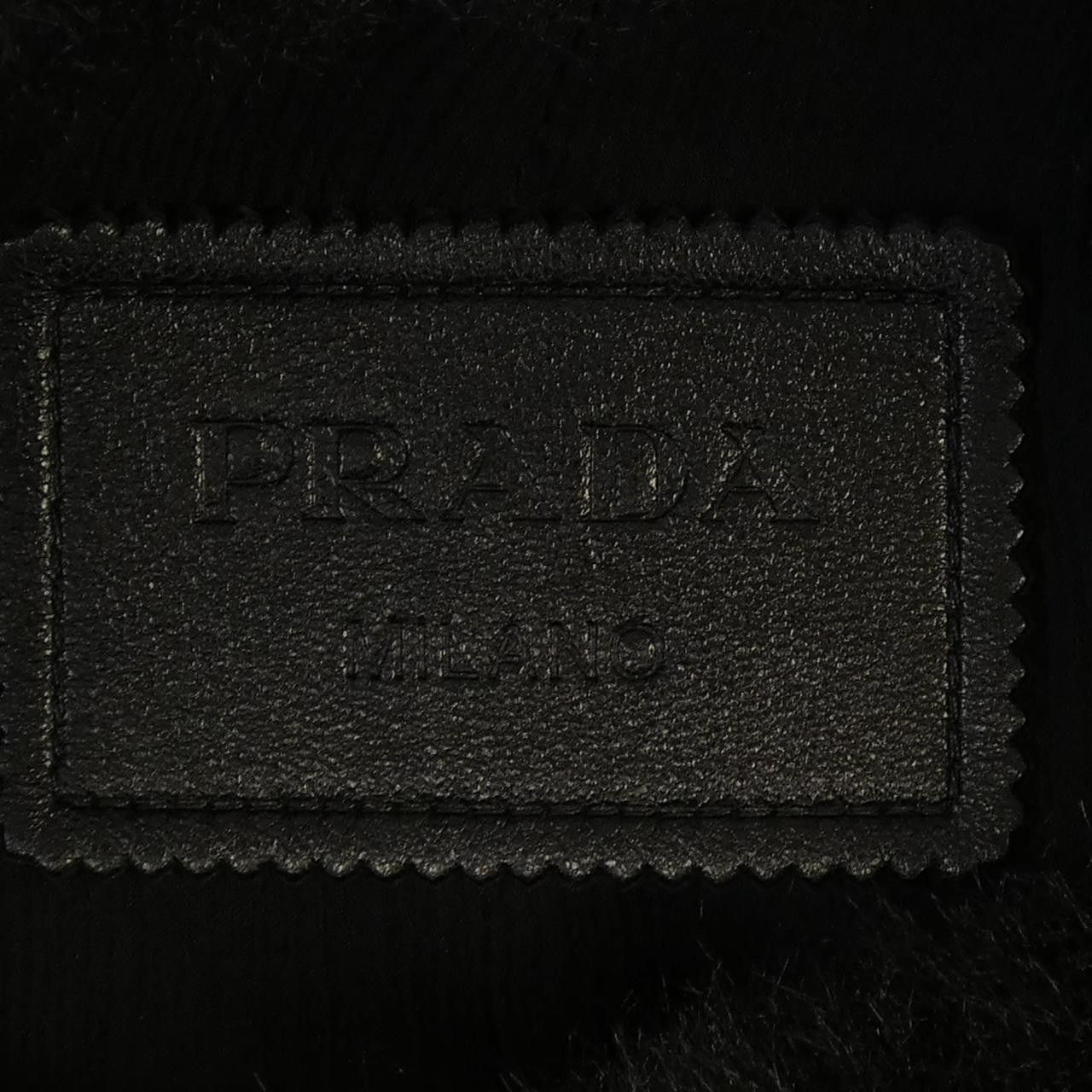 Prada Prada Prada Aspen Coat Others Outerwear PZS012S23112DH DUTY FREE for USA Size ONE SIZE - 4 Thumbnail
