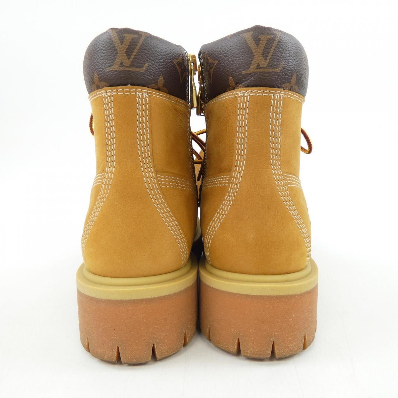 Louis Vuitton Louis Vuitton Louis Vuitton LVxTIMBERLAND Ankle Boots Leather Shoes DUTY FREE for USA Size ONE SIZE - 5 Thumbnail