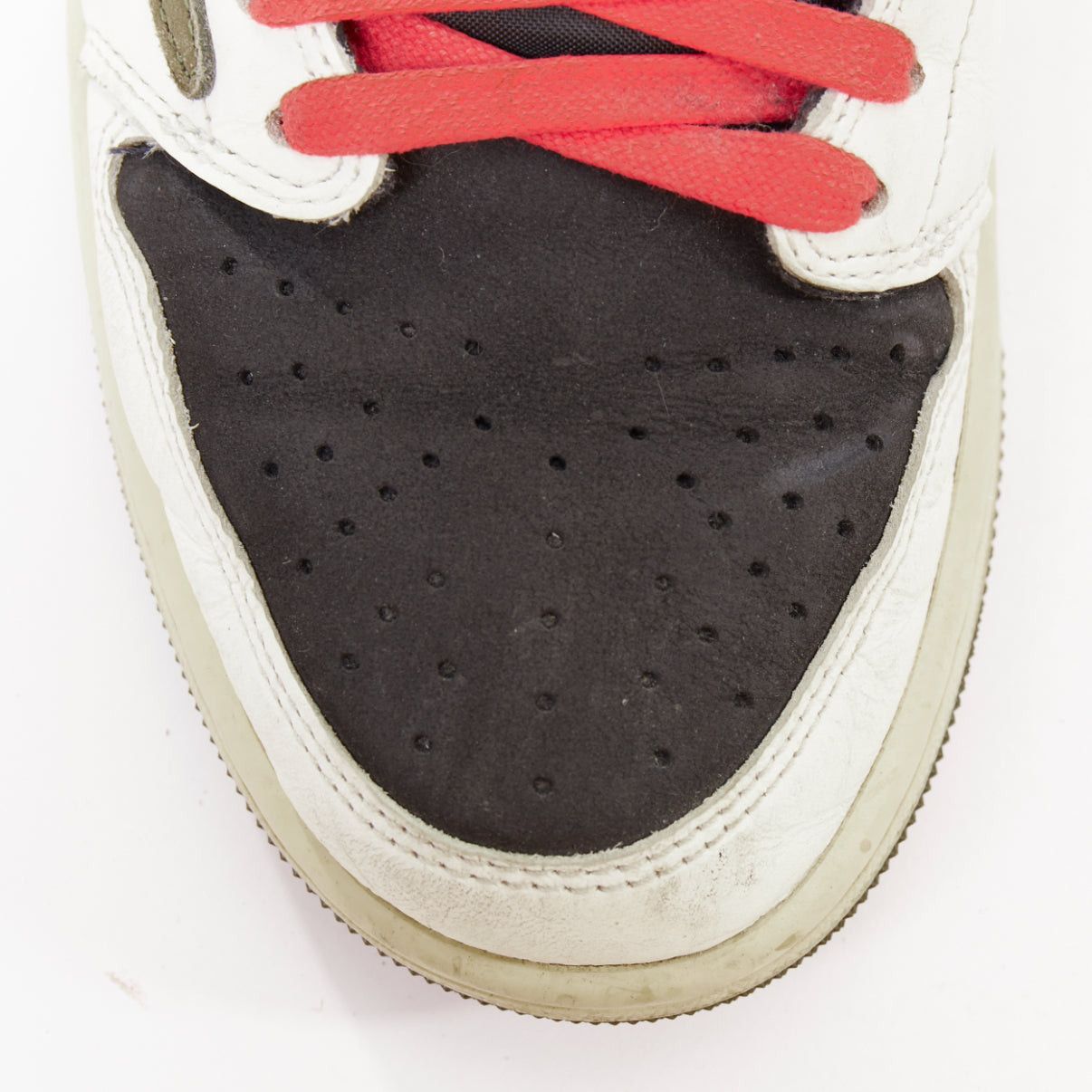 Nike Nike Travis Scott Air Jordan 1 Retro Low OG SP Medium Olive low top sneaker EU40 Size US 7 / EU 40 - 6 Thumbnail