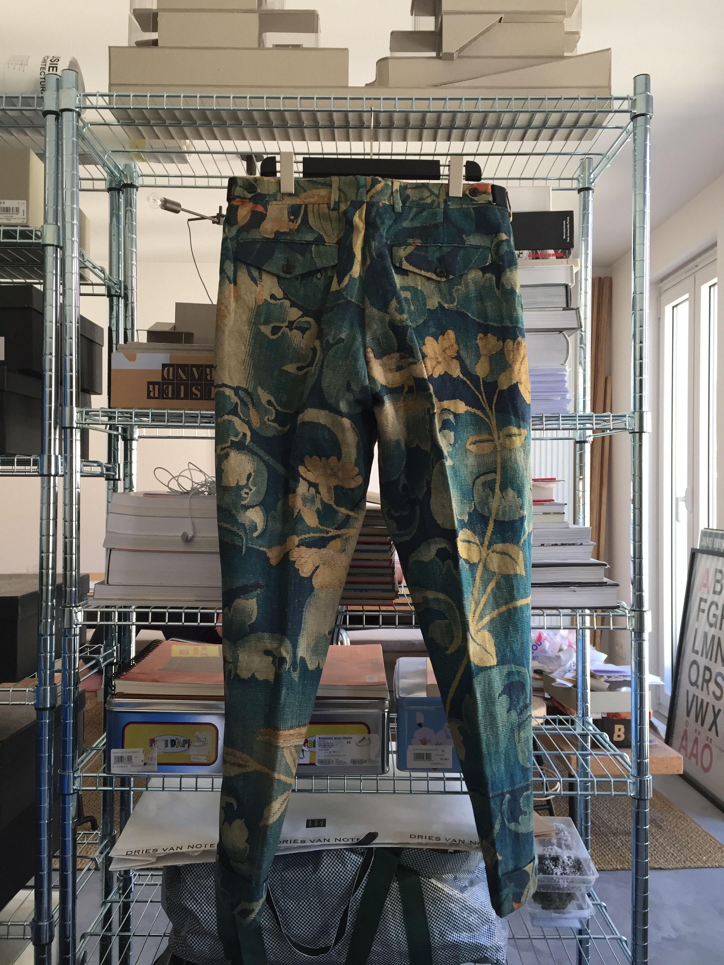 Dries Van Noten SS17 runway printed tapestry pants Size US 32 / EU 48 - 6 Thumbnail