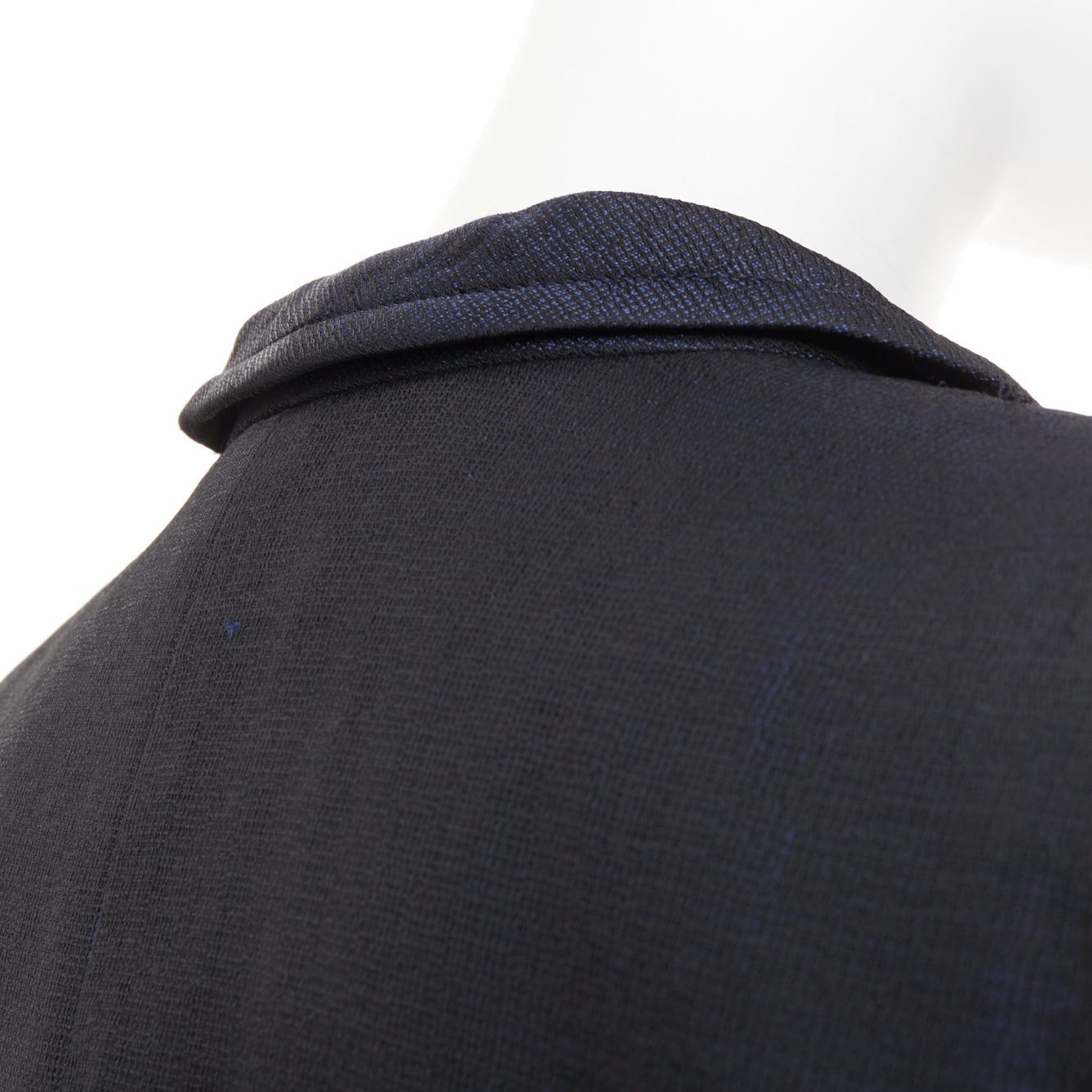 Giorgio Armani GIORGIO ARMANI navy textured shiny flap pockets cropped evening jacket blazer IT46 XL Size L / US 10 / IT 46 - 8 Thumbnail