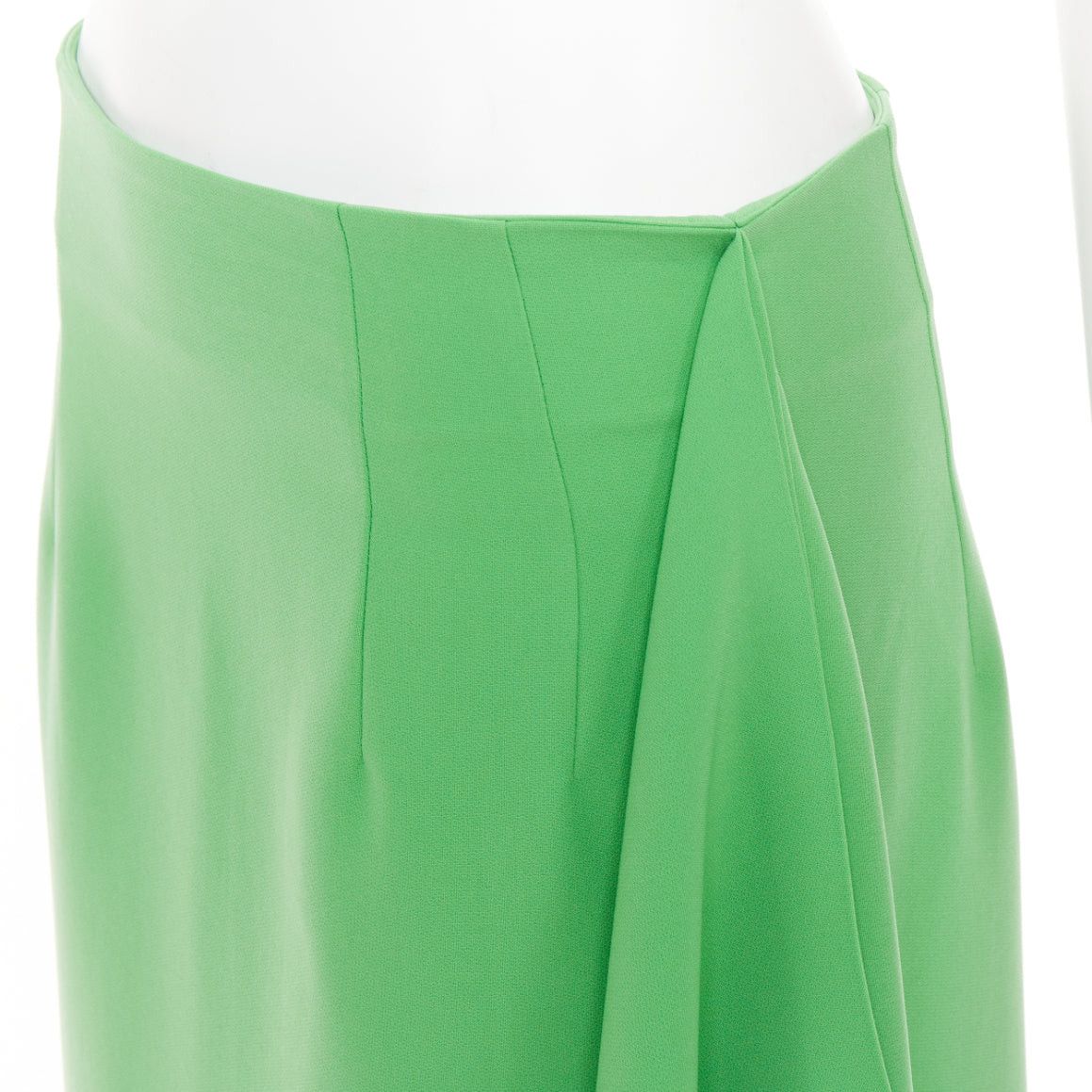 A.W.A.K.E. MODE AWAKE MODE 2022 Kelly Green crepe raw edge asymmetric draped midi skirt FR40 L Size 30" / US 8 / IT 44 - 7 Thumbnail
