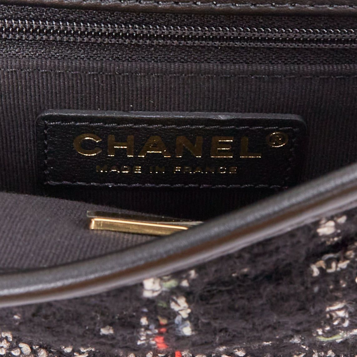 Chanel CHANEL 22K Small Flap Tweed School Memory black tweed gold crossbody bag Size ONE SIZE - 10 Thumbnail