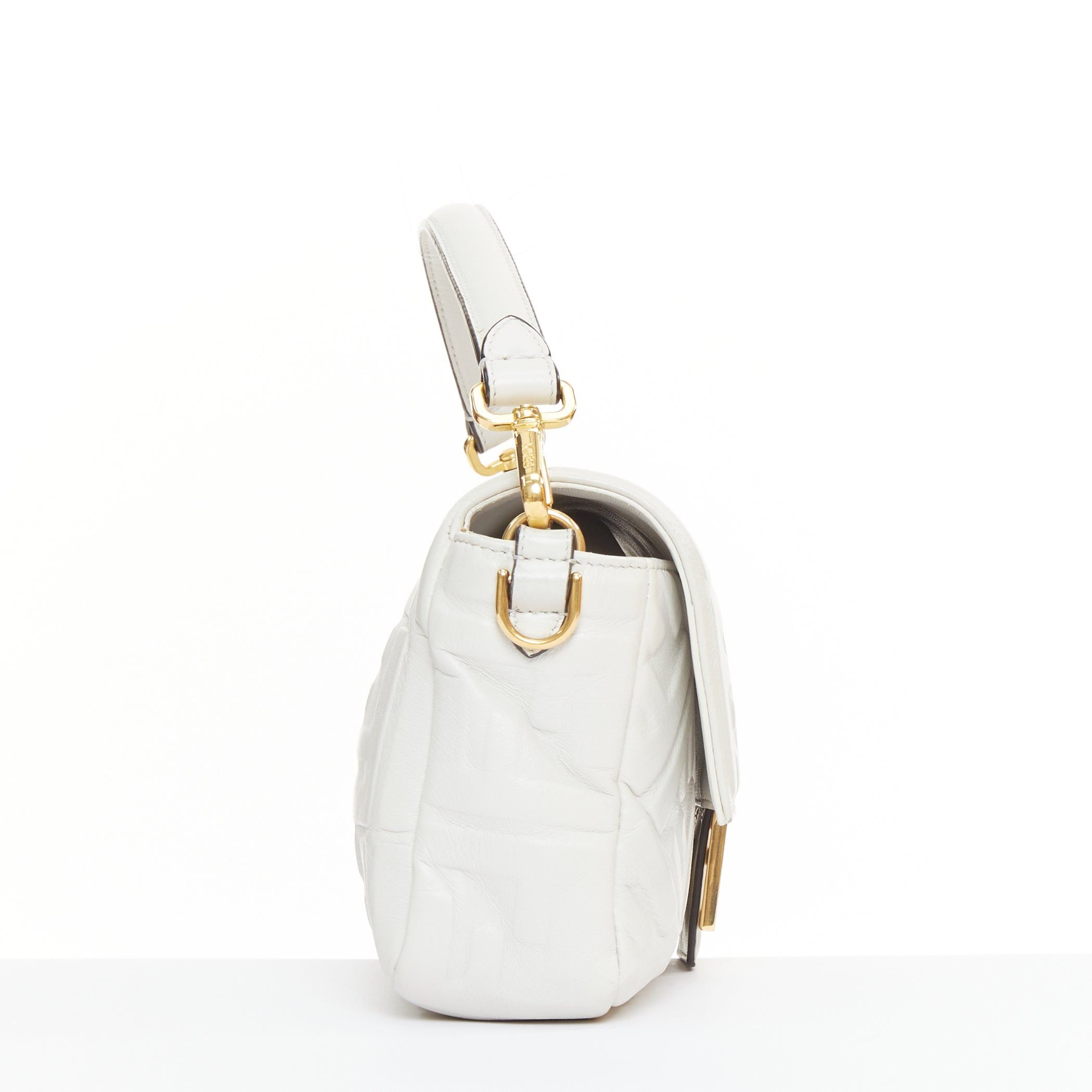 Fendi FENDI 2023 Runway Medium Baguette FF embossed white nappa leather bag Size ONE SIZE - 4 Thumbnail