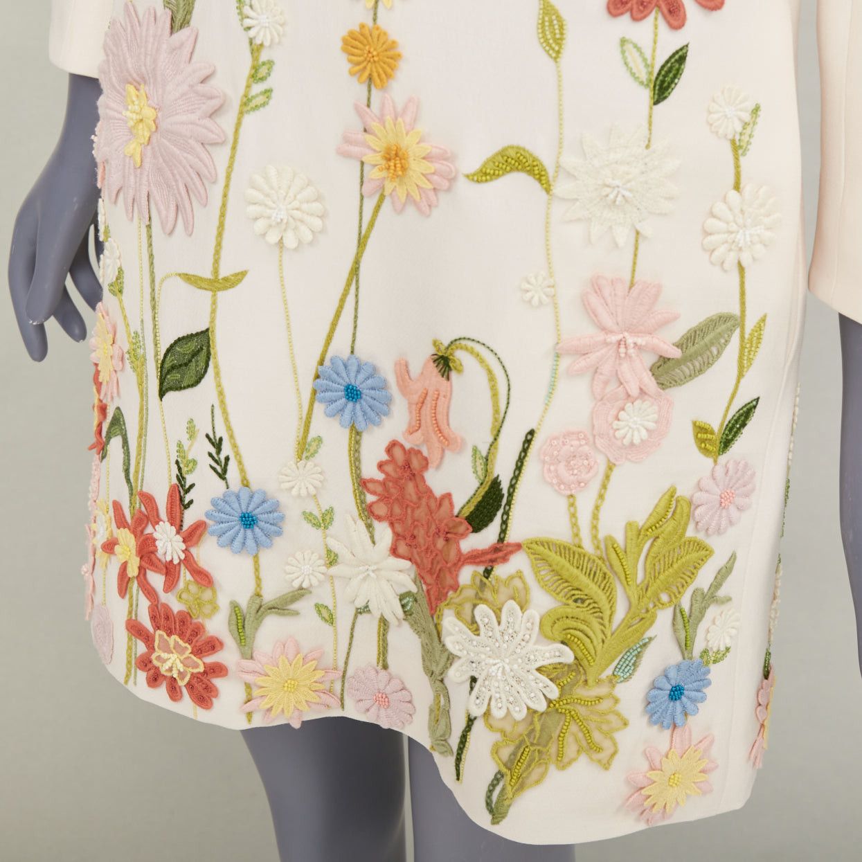Valentino VALENTINO Crepe Couture ivory wool silk floral embroidered A-line dress IT38 XS Size XS / US 0-2 / IT 36-38 - 2 Thumbnail