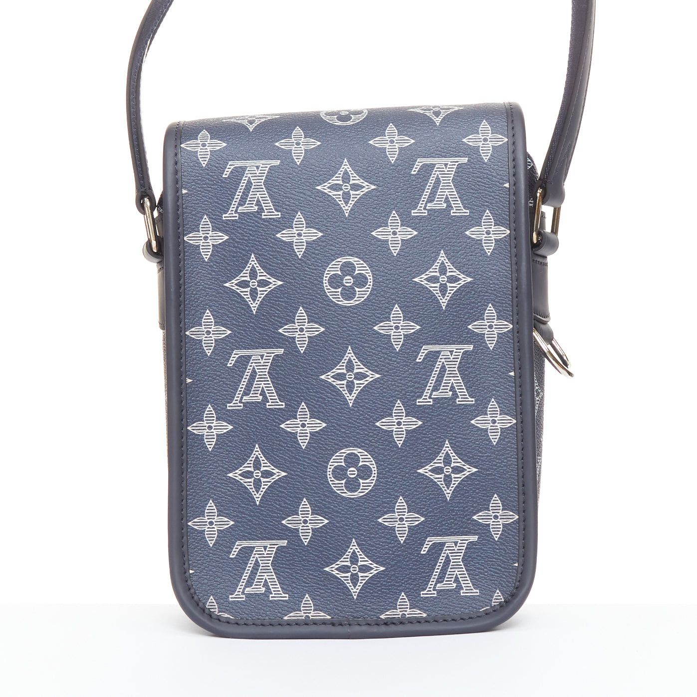 Louis Vuitton LOUIS VUITTON 2017 Limited Chapman Brothers Savane Elephant canvas crossbody bag Size ONE SIZE - 5 Thumbnail