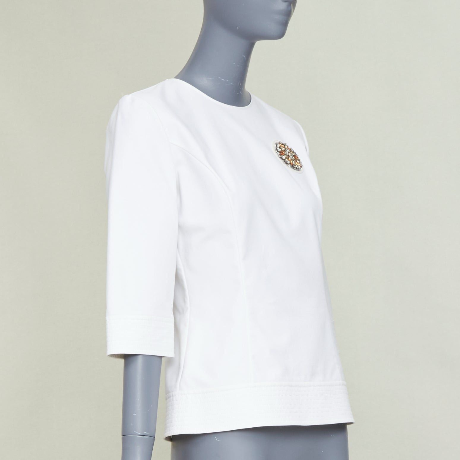 Dior DIOR 2013 off white gold rhinestone embellished badge cotton blend peplum top FR38 M Size M / US 6-8 / IT 42-44 - 3 Thumbnail