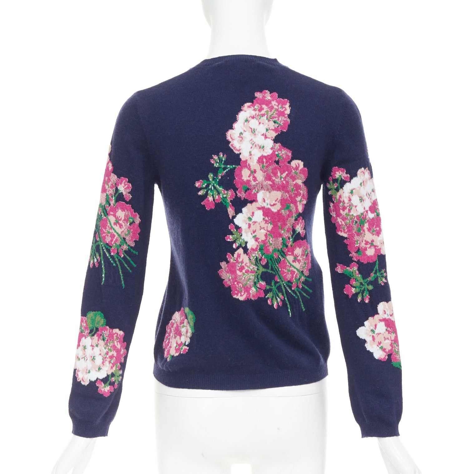 Gucci GUCCI 2017navy wool Floral Bee needlepoint embroidery sweater XS Size XS / US 0-2 / IT 36-38 - 5 Thumbnail