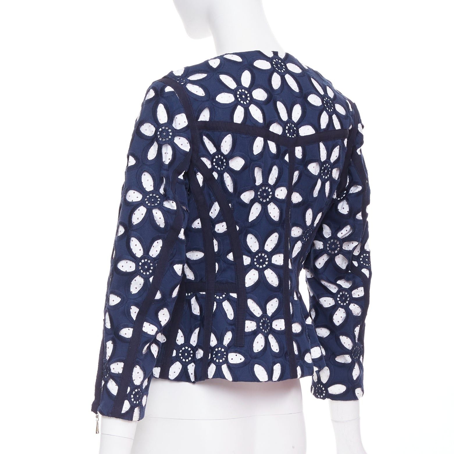 Louis Vuitton LOUIS VUITTON 2012 Runway navy white floral embroidery anglais biker jacket FR38 M Size M / US 6-8 / IT 42-44 - 7 Thumbnail