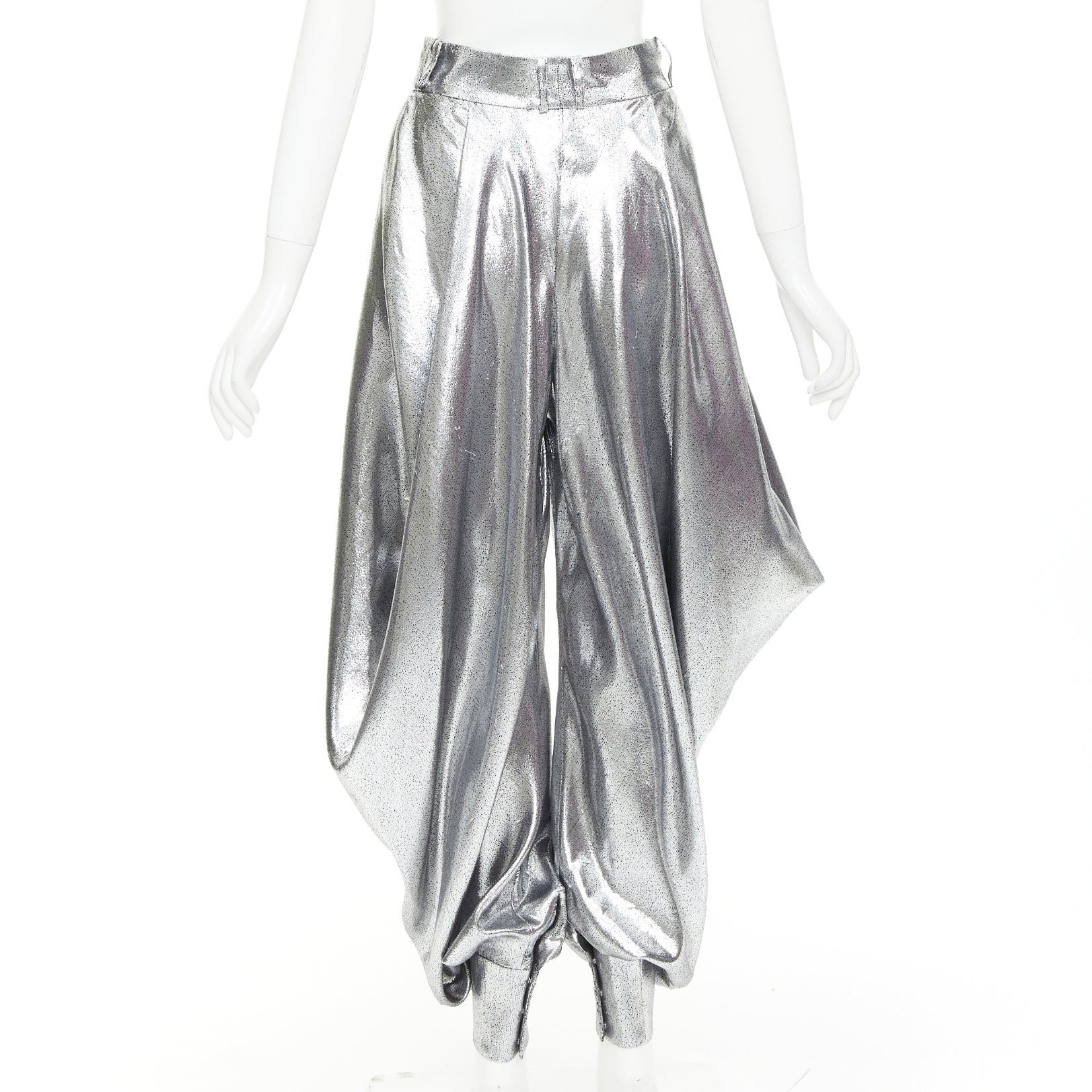 Alexandre Vauthier ALEXANDRE VAUTHIER COUTURE SS2021 Runway silver lame halter bloomer pants set Size 26" / US 2 / IT 38 - 9 Thumbnail