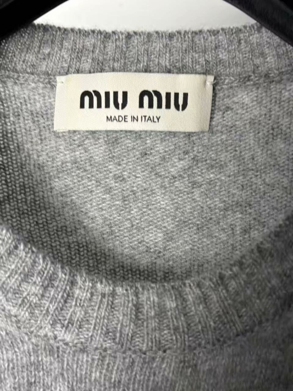 Miu Miu Miu Miu Knit White Sweater L Women Size L / US 10 / IT 46 - 4 Thumbnail