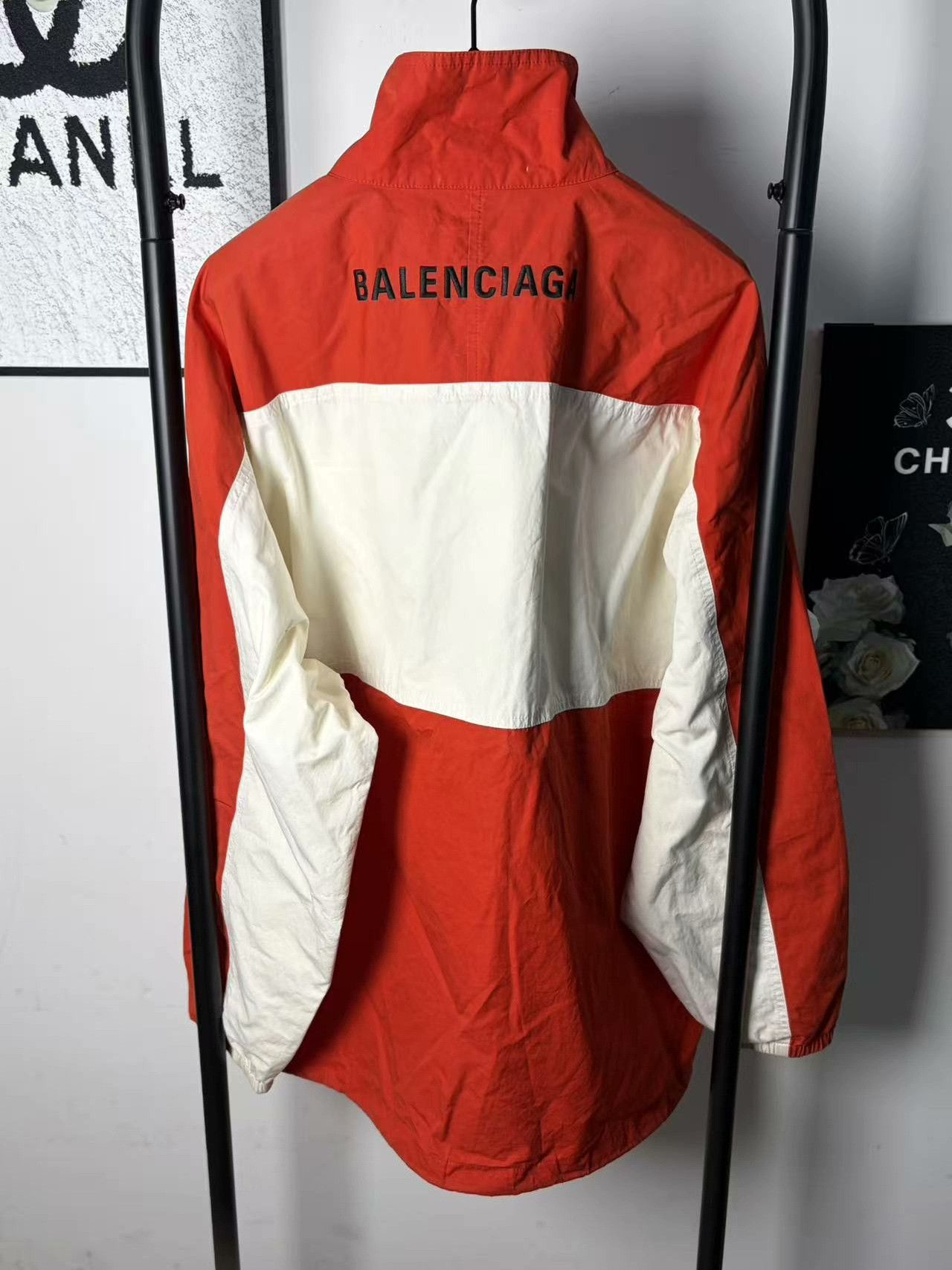 Balenciaga Balenciaga Retro White Light Jacket l Men Size US L / EU 52-54 / 3 - 2 Thumbnail