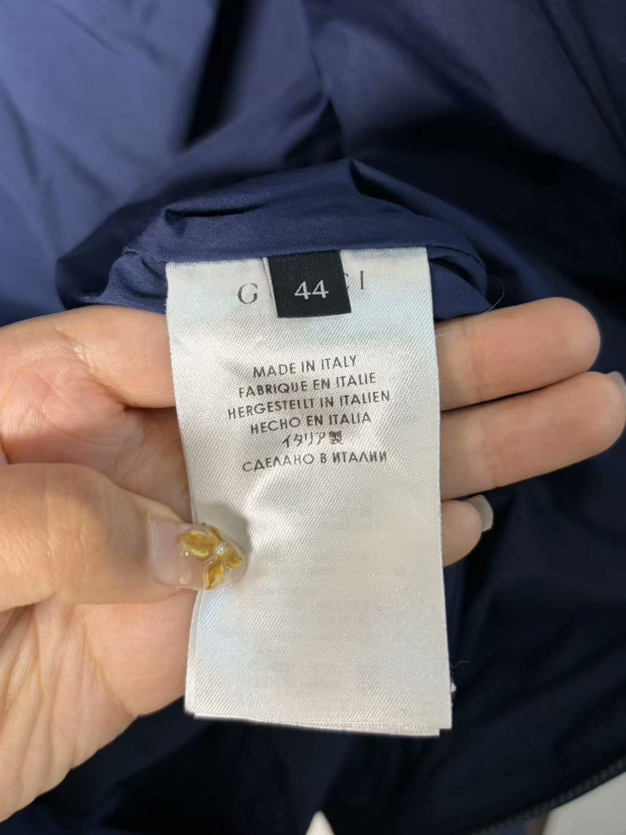 Gucci Gucci Nylon White Light Jacket s Men Size US S / EU 44-46 / 1 - 3 Thumbnail
